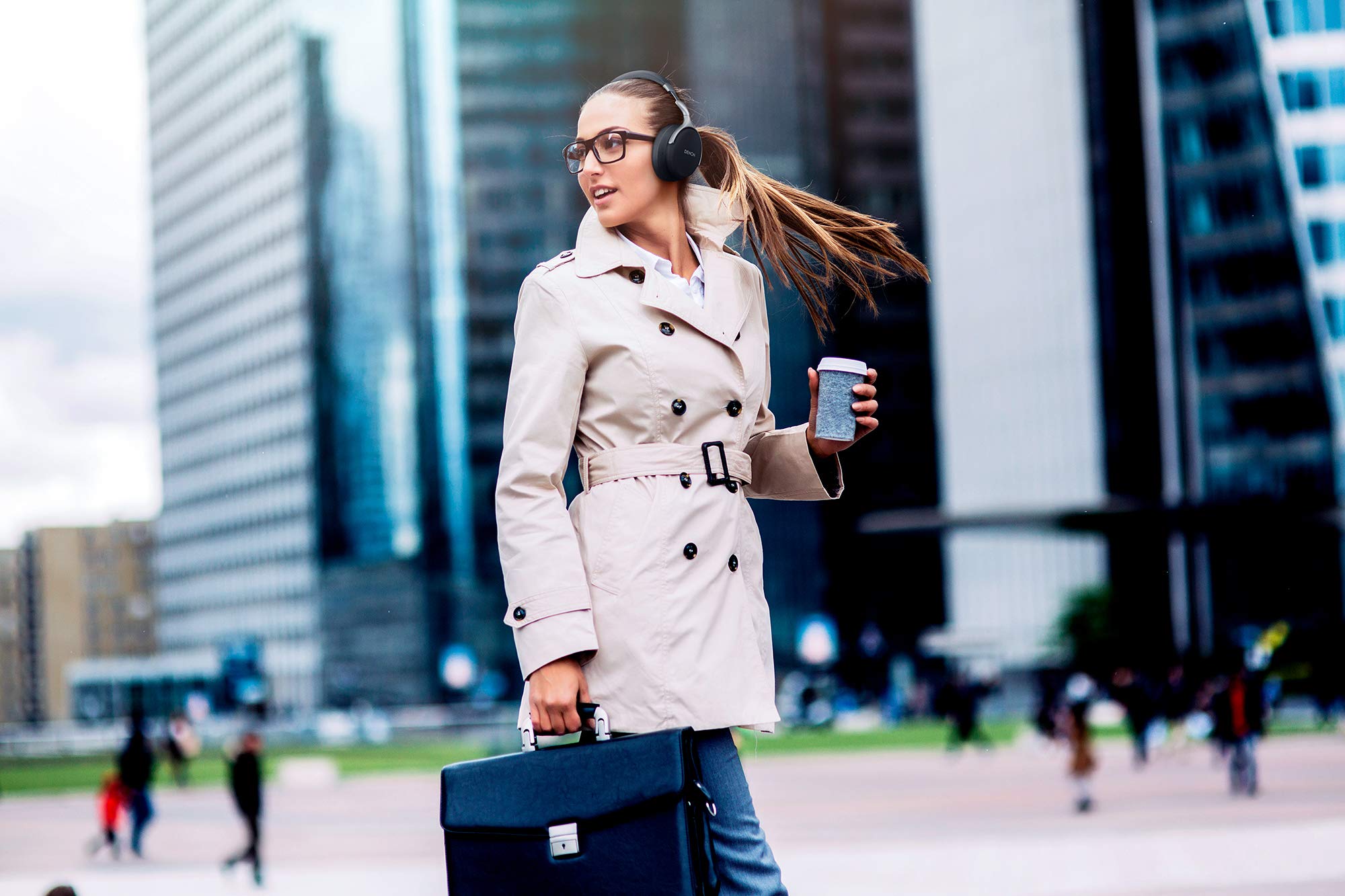 Denon AH-GC25W Premium Wireless Headphones with aptX Bluetooth - Hi-Res Audio, 30H Battery Life, Comfort Fit & Auto-Standby - Ideal for Travel, Work & Music Lovers (Black, AHGC25WBK)