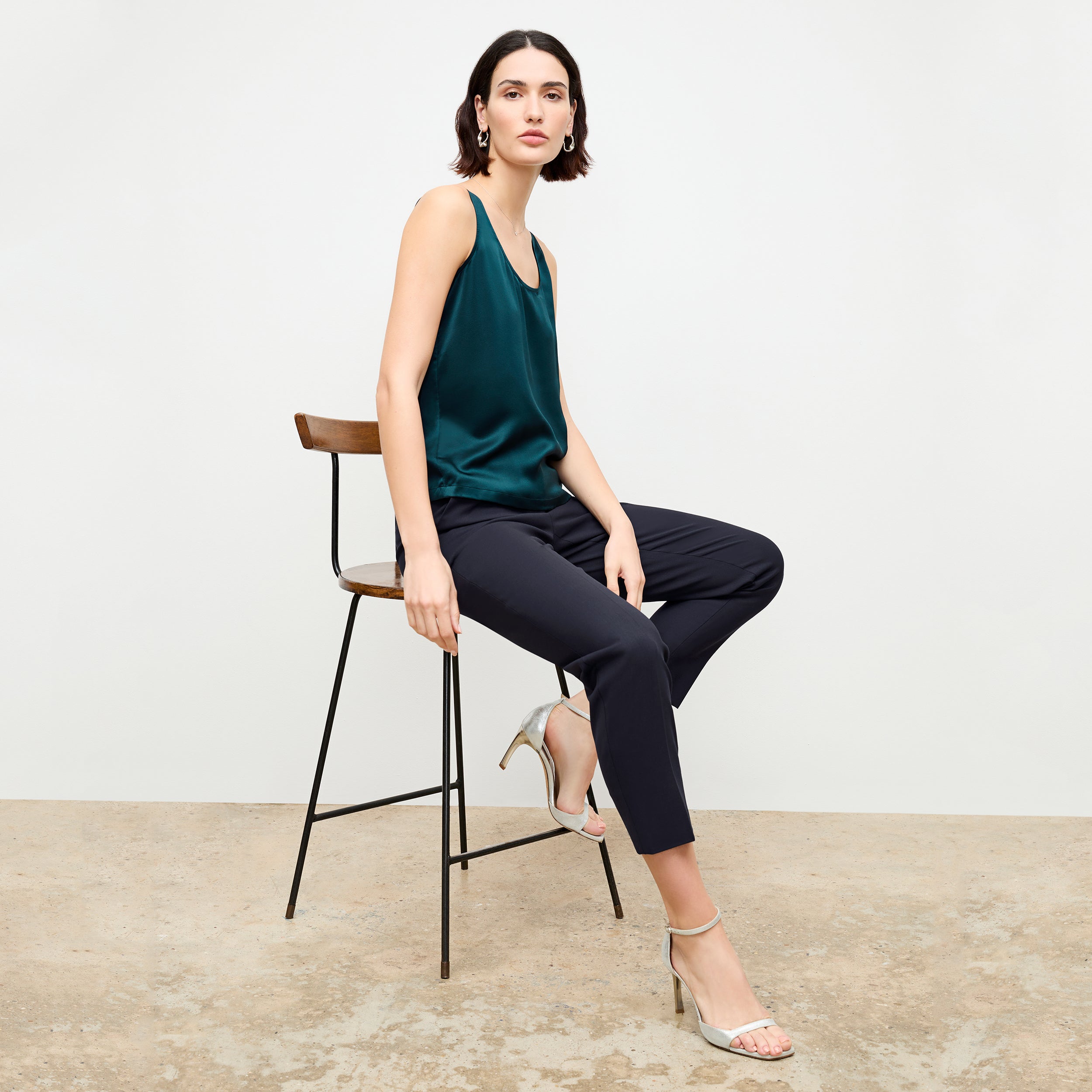 Premium Washable Wool Twill Mejia Pants - Dark Navy | Comfortable & Durable Office Wear & Travel Essentials