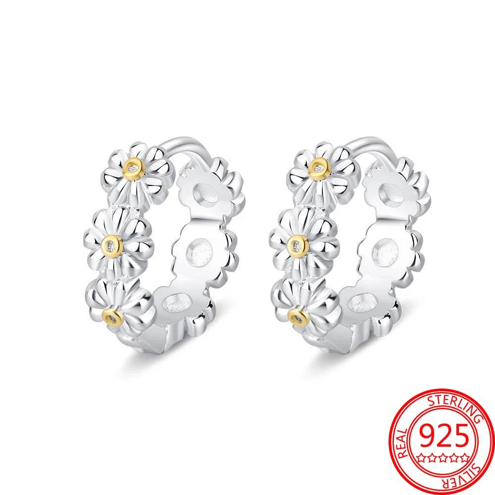 Cute Bee Earrings for Girls - Gold Plated Dainty Honeycomb Jewelry Gift for Women & Teens - Perfect for Everyday Wear, Parties & Gifts