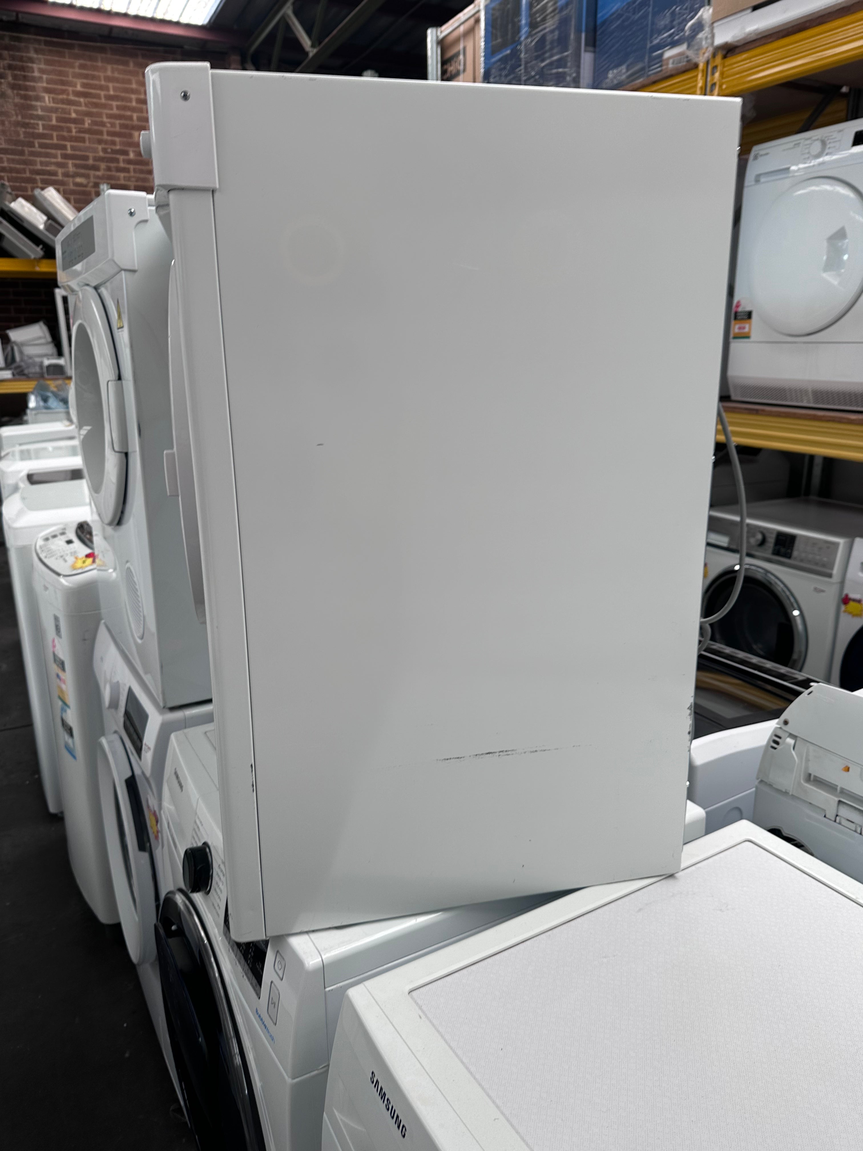 Westinghouse 5kg AutoSensing Dryer - Energy Efficient Refurbished Laundry Machine for Home & Apartment Use | Perfect for Small Spaces & Eco-Friendly Drying