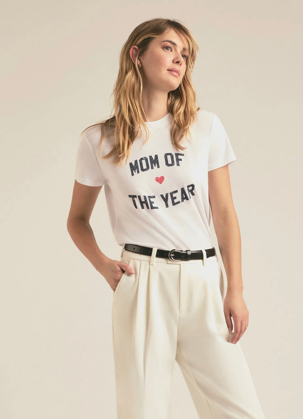 Mom of the Year T-Shirt - Funny & Cute Mother's Day Gift - Perfect for Birthday, Christmas & Everyday Wear