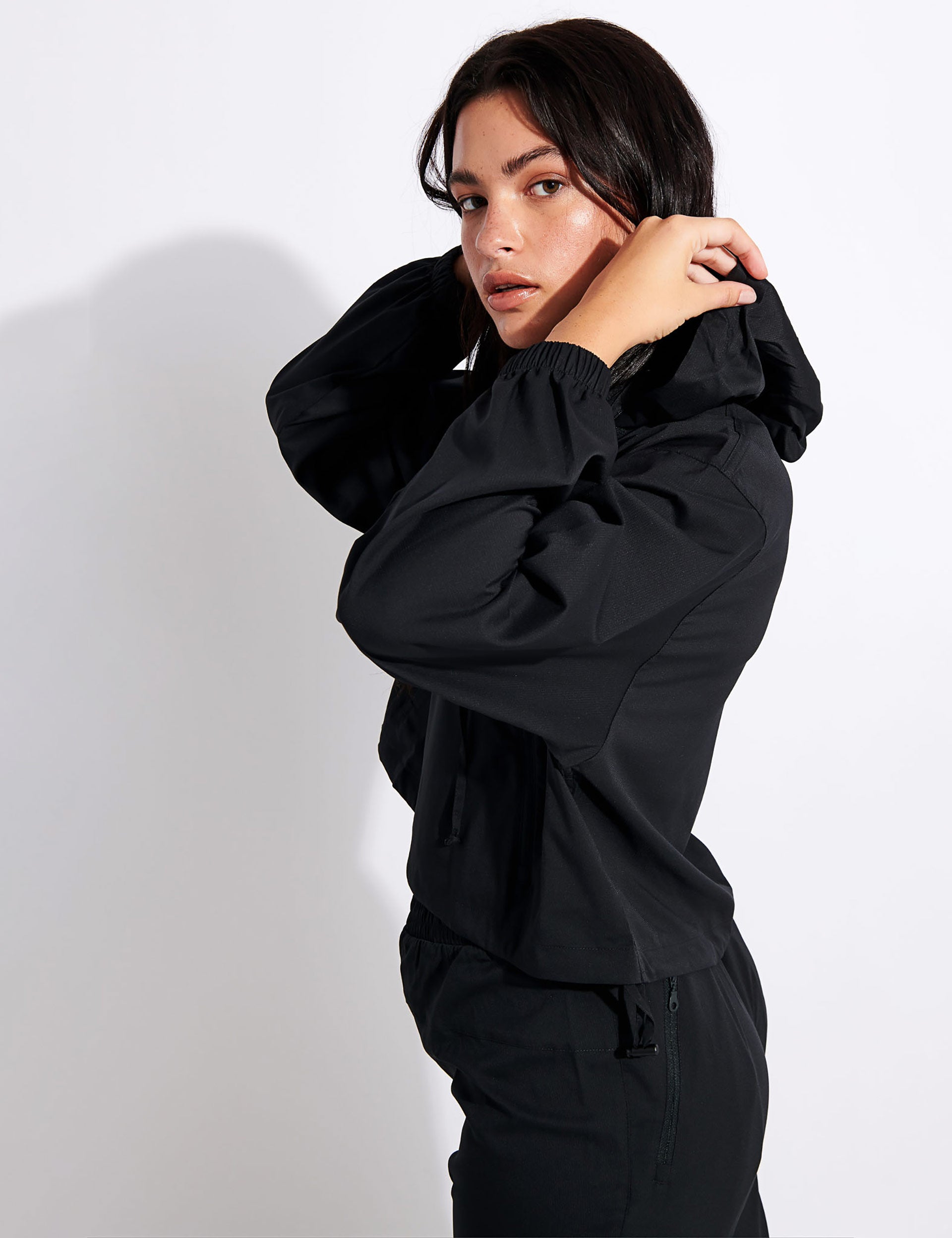 Lightweight Hummingbird Half Zip Windbreaker Jacket for Men & Women - Black - Outdoor Running, Hiking & Casual Wear