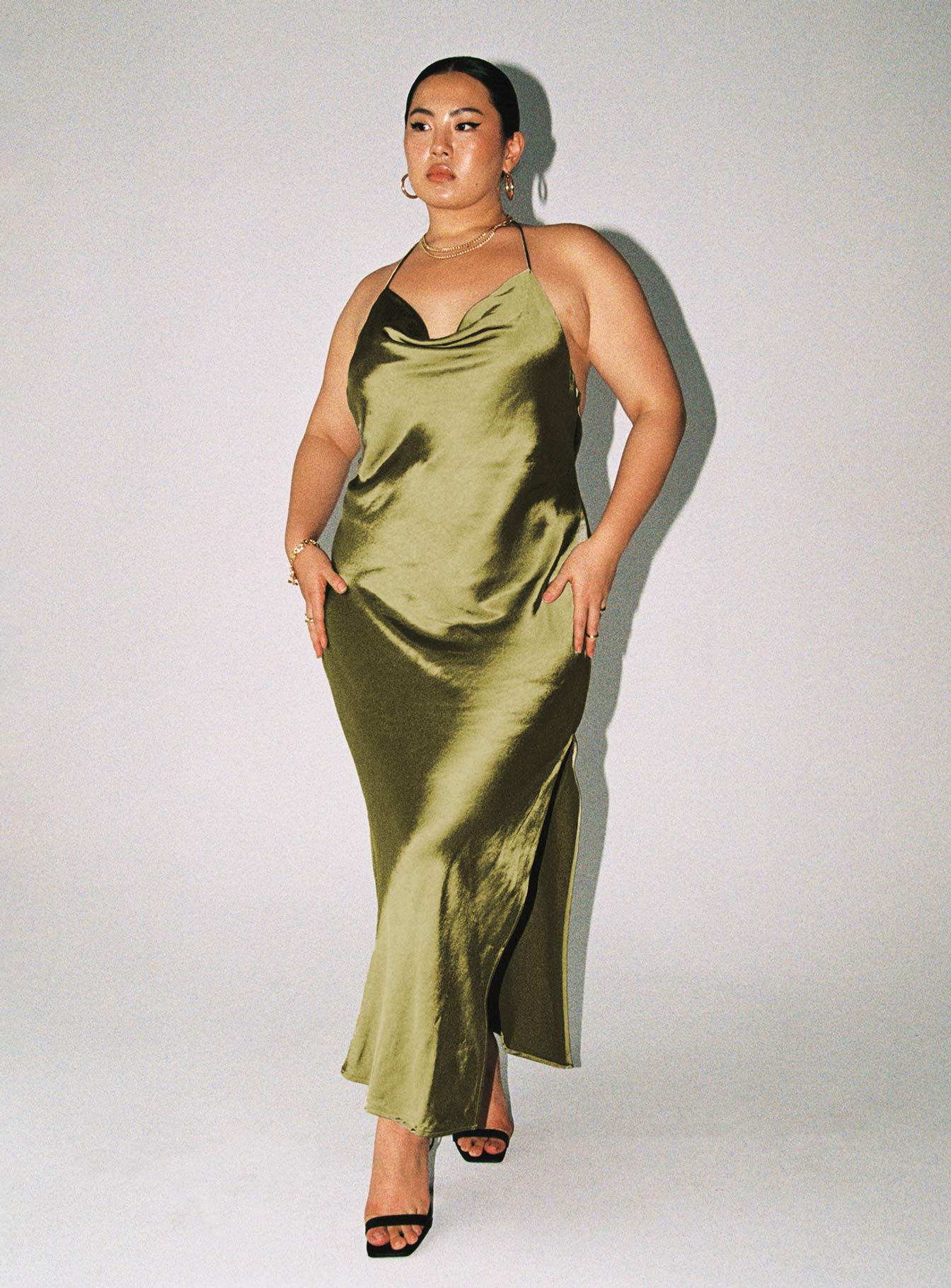 Alissa Green Midi Dress for Women - Flattering Curve Fit, Elegant & Comfortable - Perfect for Casual Outings, Office Wear & Special Occasions