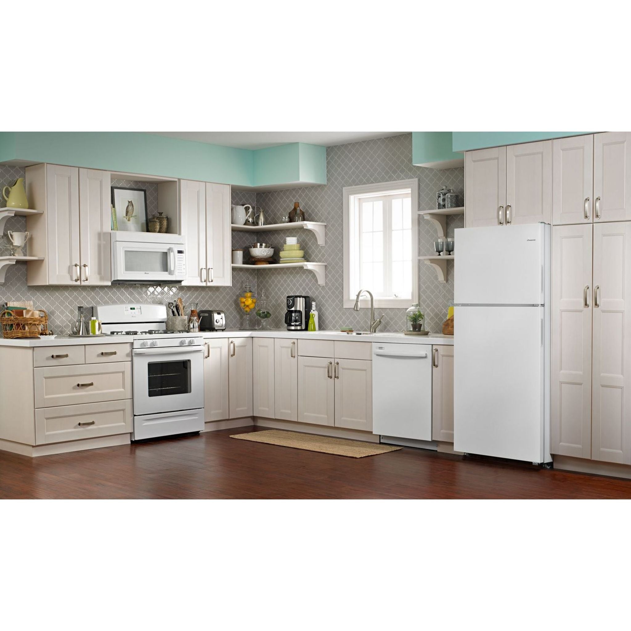 Amana 18.3 Cu. Ft. Top Freezer Refrigerator (ART318FFDW) - Energy Star Certified, White - Perfect for Kitchens, Apartments & Small Spaces