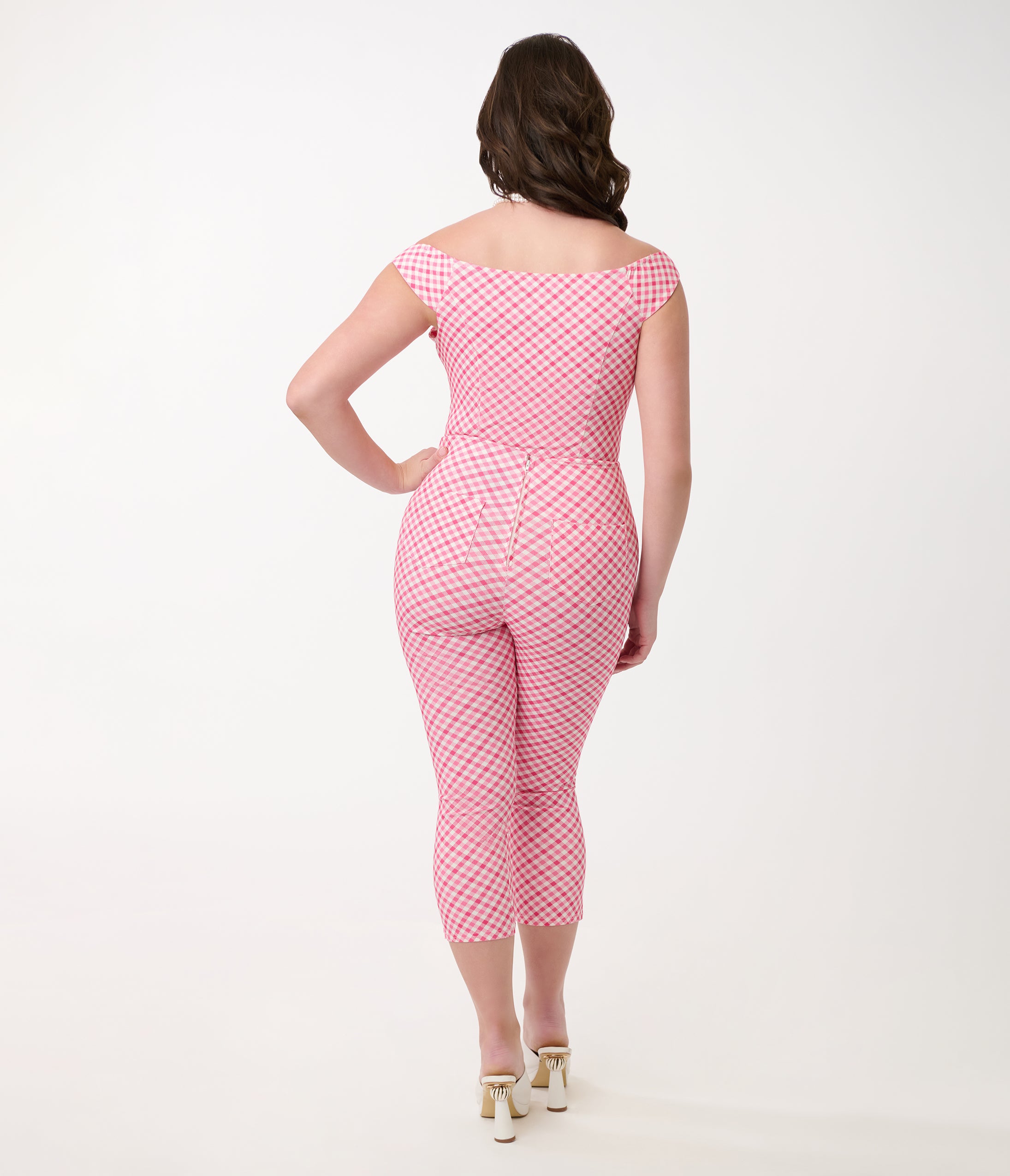 Vintage 1950s Pink & White Gingham Rachelle Capri Pants - Retro High Waisted Women's Short Pants for Casual Wear, Summer Outfits & Pinup Fashion