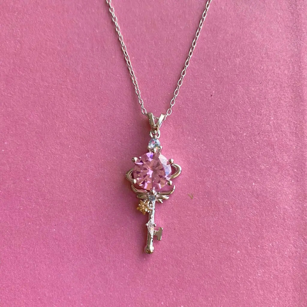 Saturn Key Pendant Necklace - Unique Planet Jewelry for Women & Men - Perfect for Gifts, Cosplay & Astronomy Lovers