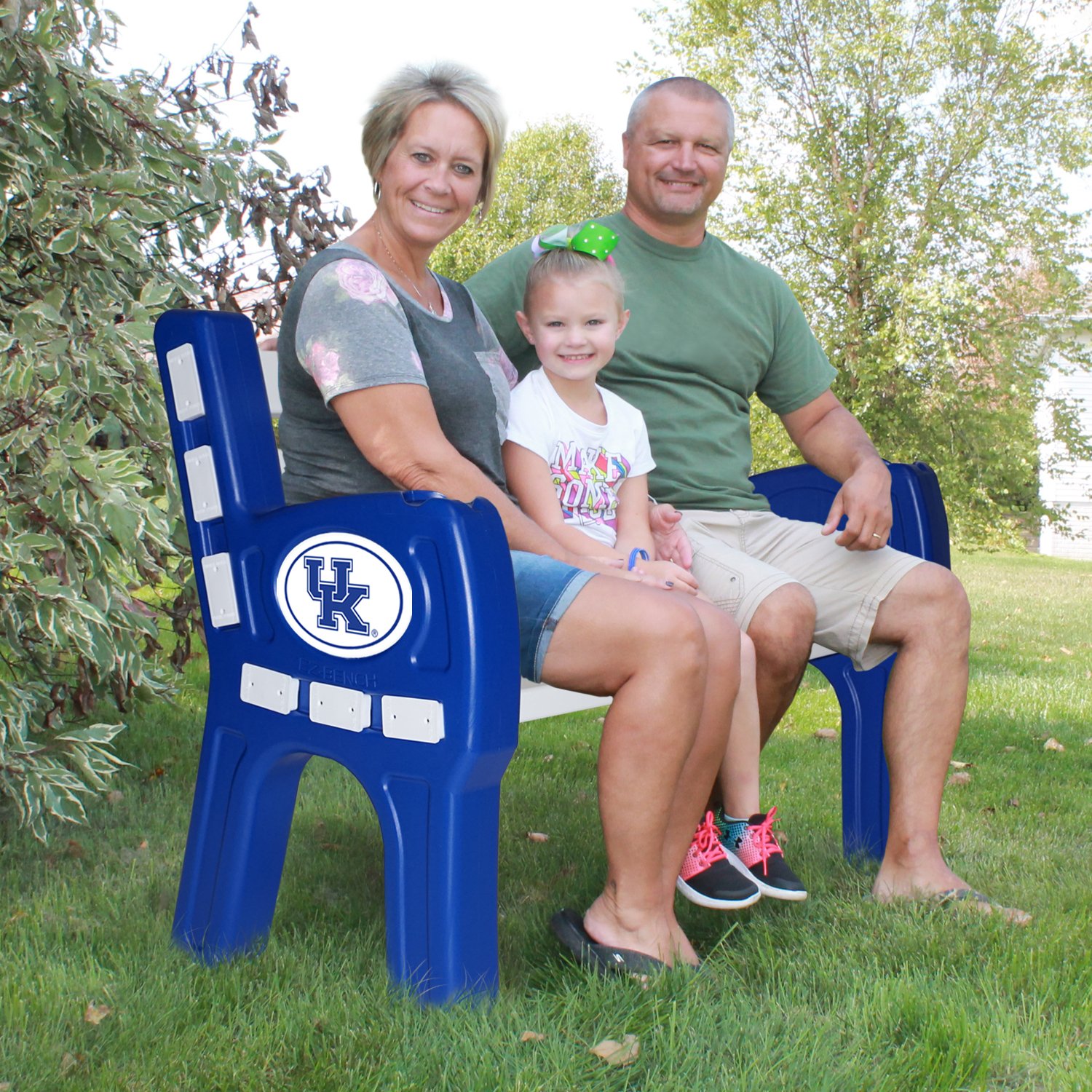 Officially Licensed NCAA Kentucky Wildcats Park Bench - Durable Outdoor Furniture for Tailgating, Gardens & Campus Decor