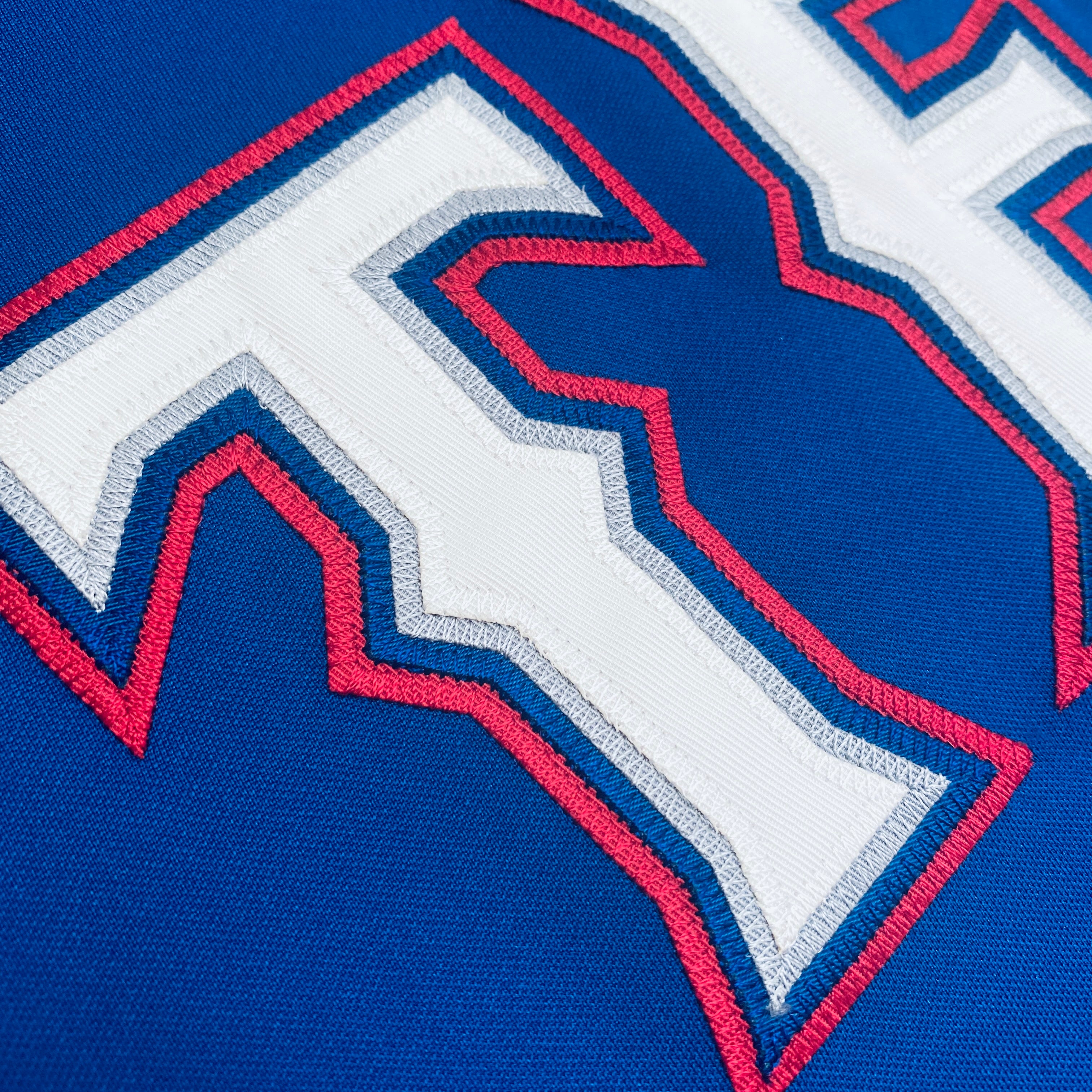 Texas Rangers 2007 Blue Majestic Stitched Baseball Jersey - Size Large - Authentic MLB Fan Apparel for Games & Collectors