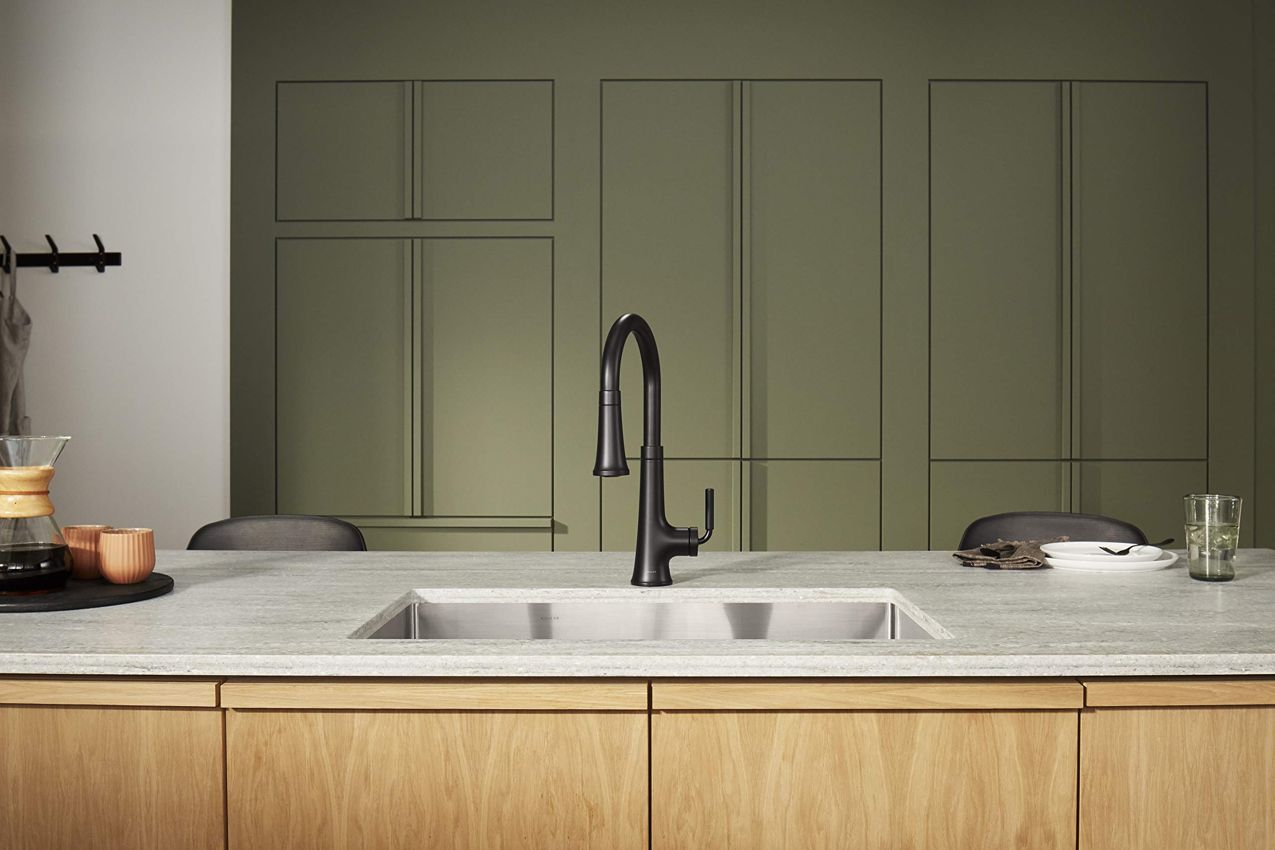 KOHLER K-23766-BL Touchless Kitchen Faucet with Pull Down Sprayer - Matte Black Finish for Modern Sinks | Hands-Free Convenience for Cooking & Cleaning