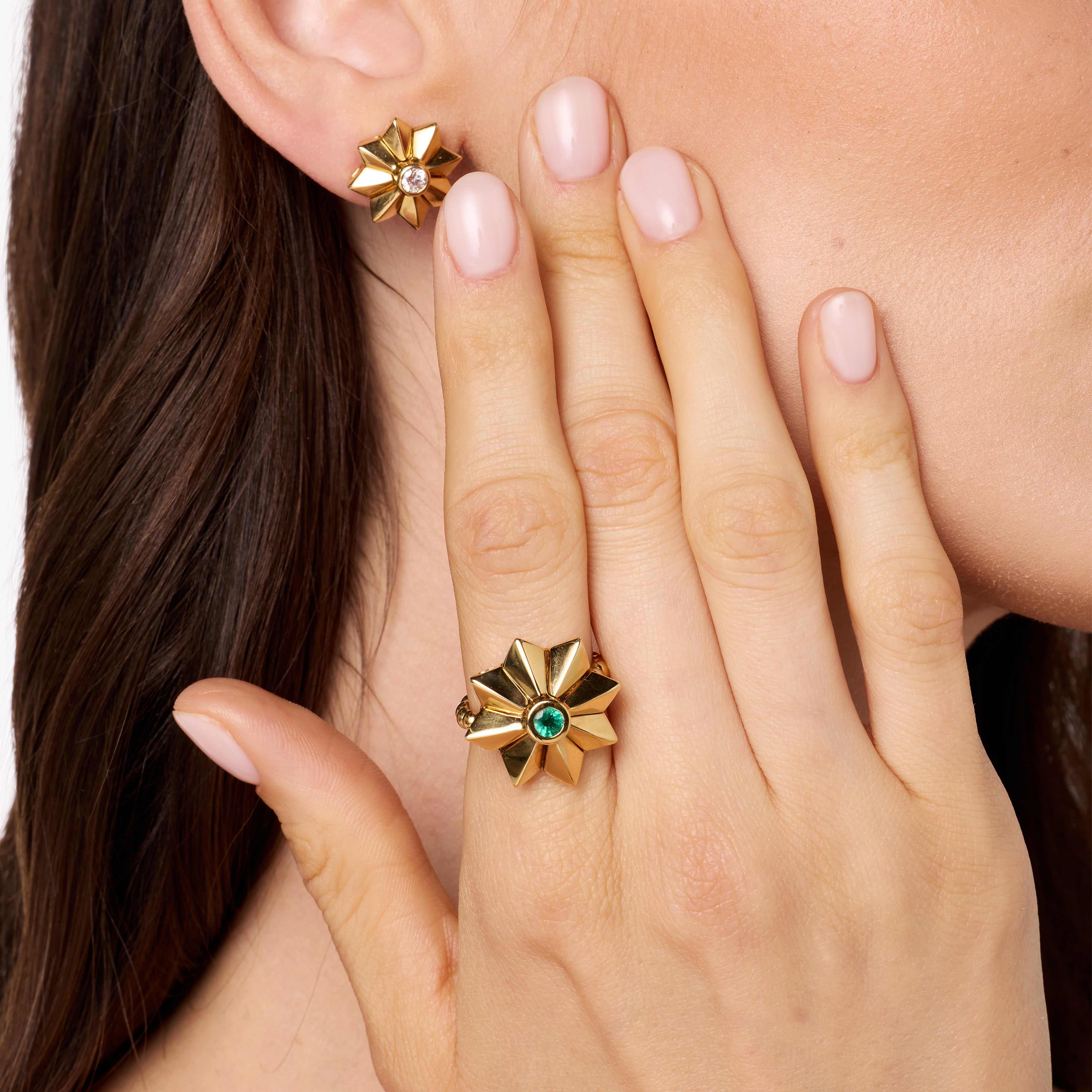 Stylish Penacho Large Flower Ring for Women - Elegant Floral Statement Jewelry for Parties, Weddings & Everyday Wear