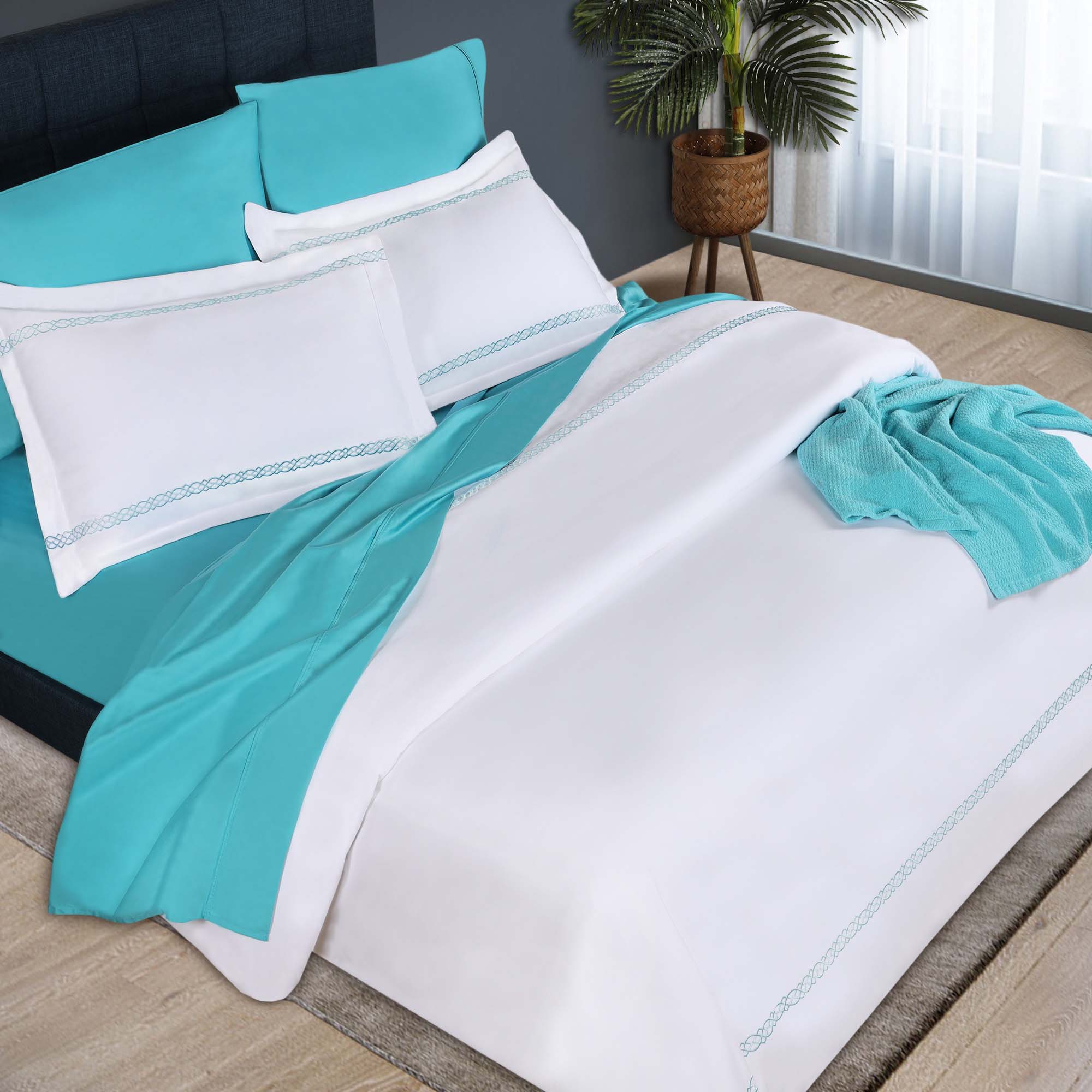 Luxury 1000 Thread Count Egyptian Cotton Embroidered Duvet Cover Set - King Size Bedding for Hotel & Home Decor