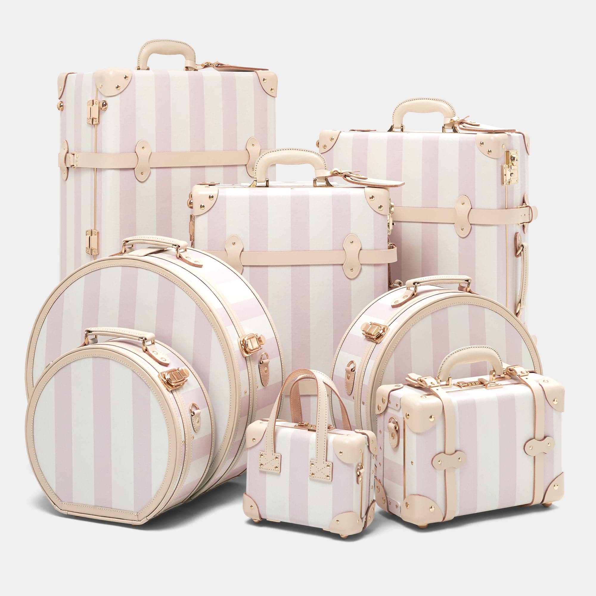 Pink Small Hatbox for Illustrators - Perfect for Art Supplies Storage & Gift Packaging | Ideal for Artists, Crafters & Creative Workspaces