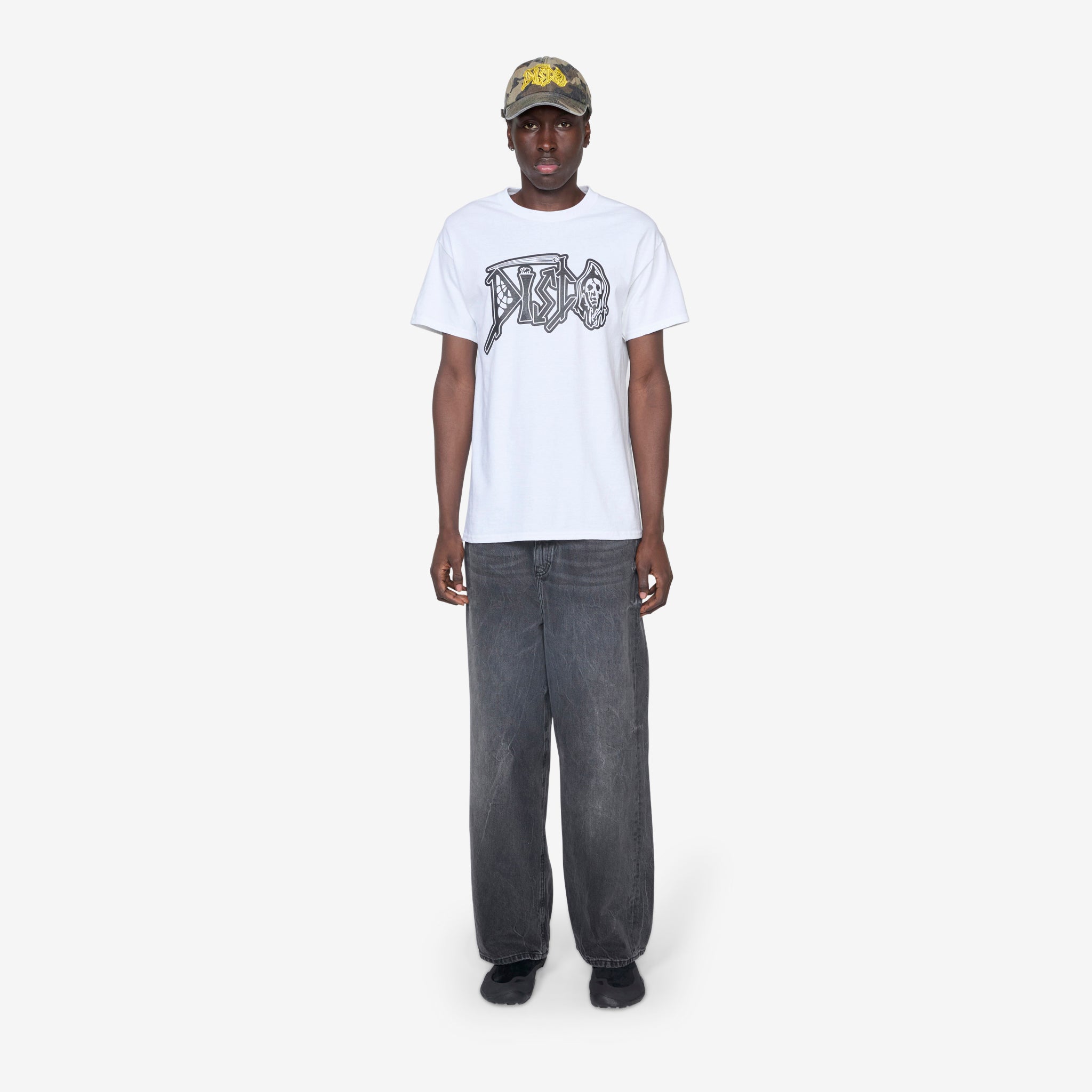 Disco T-Shirt for Women & Men - White Vintage 70s Party Tee - Perfect for Dance Parties, Concerts & Themed Events