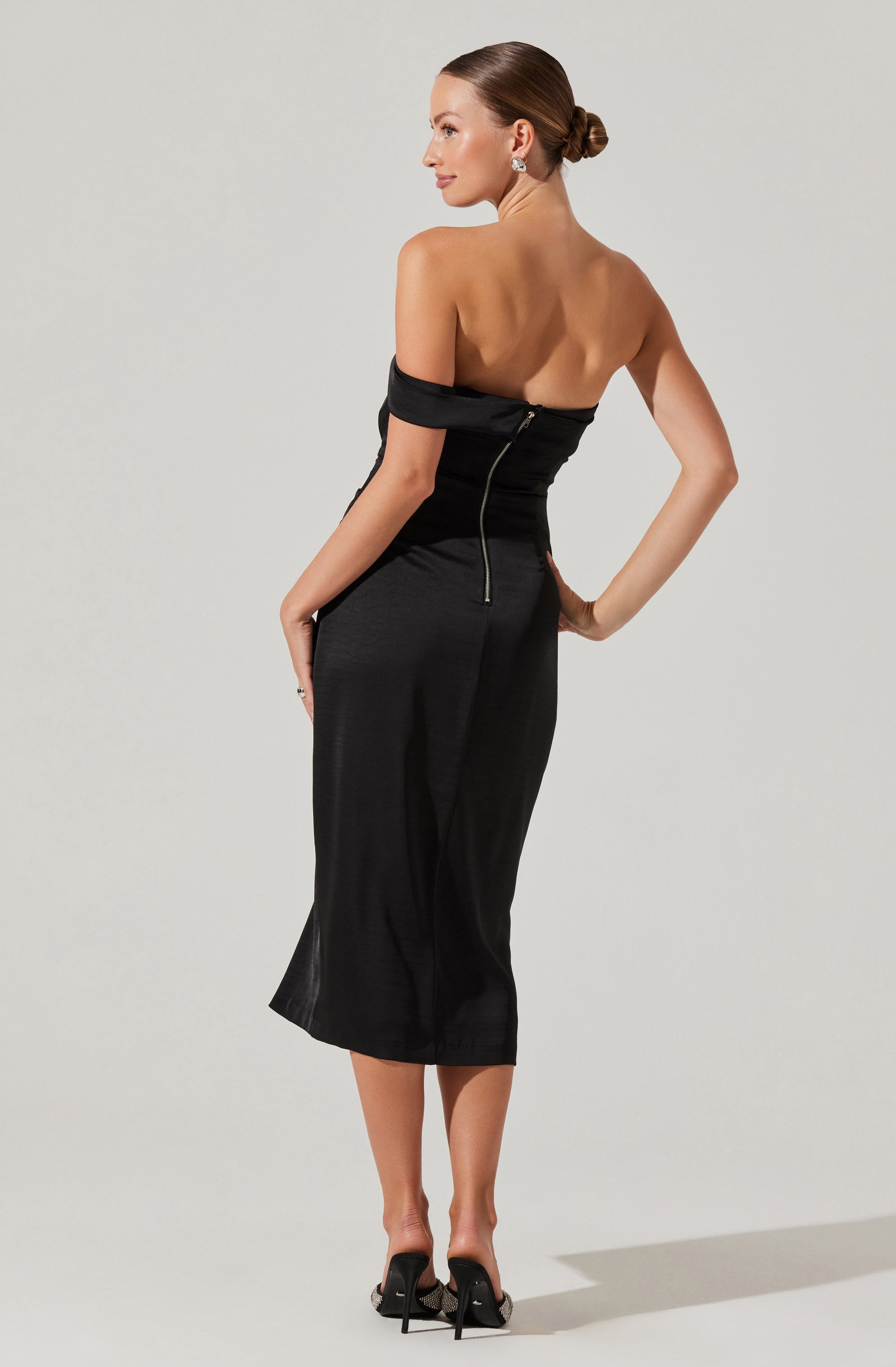 Gwyneria Off Shoulder Midi Dress for Women - Floral Print Summer Party Dress - Perfect for Beach Vacation, Date Night & Cocktail Parties