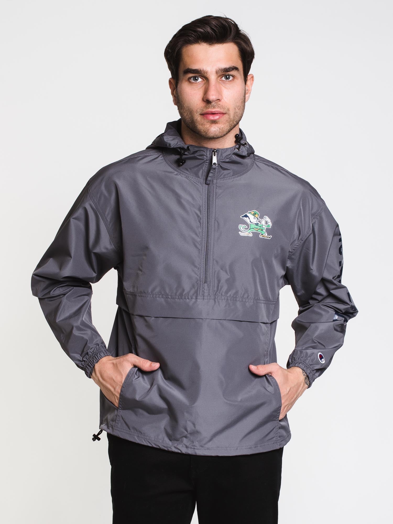 Champion Packable Jacket - Notre Dame Fighting Irish - Lightweight Waterproof Windbreaker for Men & Women - Perfect for Travel, Hiking & Outdoor Activities