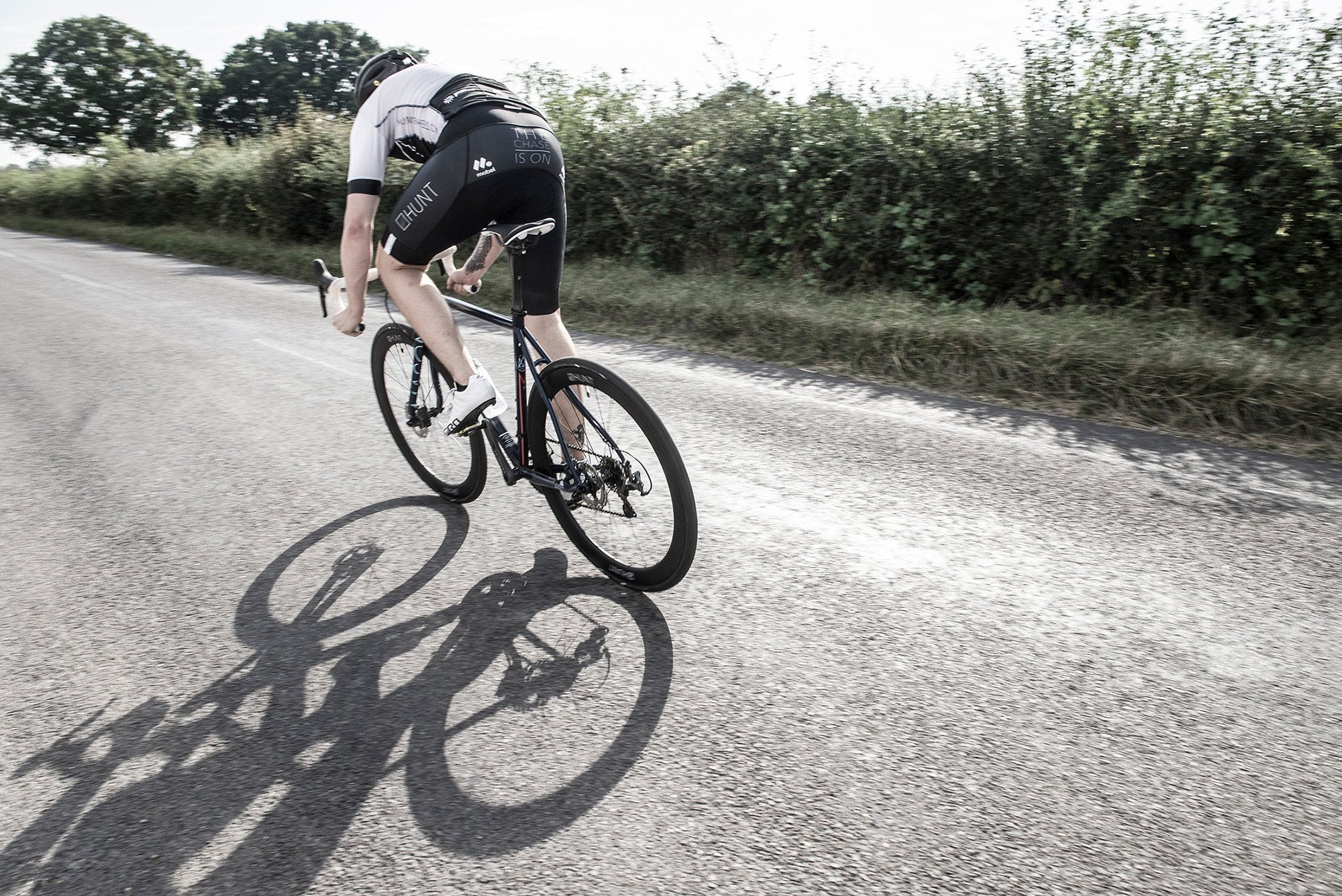 RE:NEW HUNT 50 Carbon Aero Disc Wheelset - Lightweight Carbon Fiber Road Bike Wheels for Speed & Performance | Perfect for Racing, Training & Road Cycling