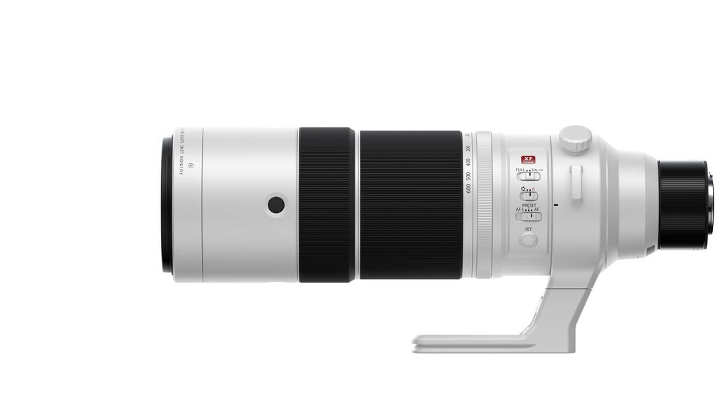 FUJINON XF 150-600mm F5.6-8 R LM OIS WR Telephoto Zoom Lens for Fujifilm X-Mount - Perfect for Wildlife, Sports & Landscape Photography