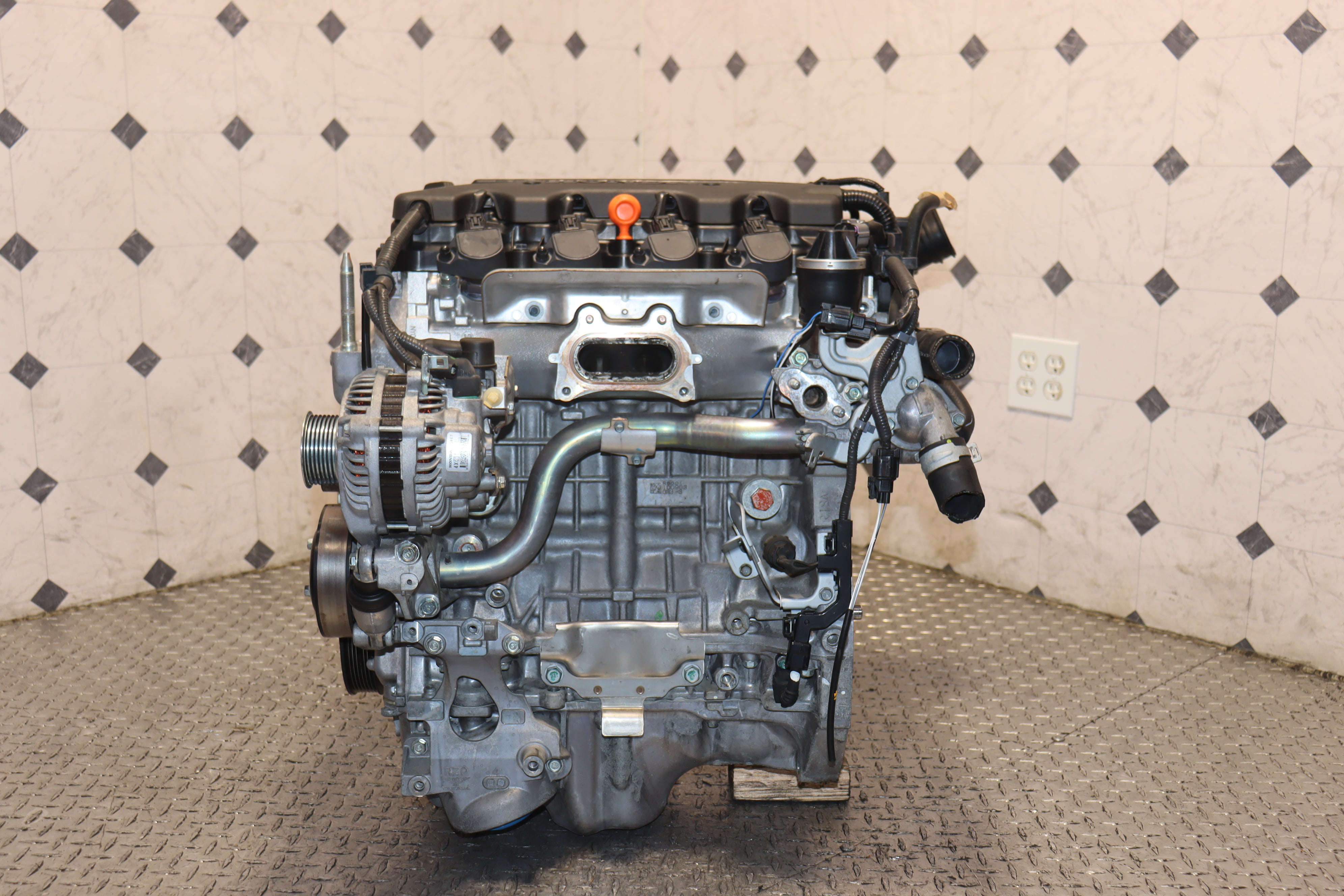 JDM R18A 1.8L SOHC i-VTEC 4 Cylinder Engine for 2006-2011 Honda Civic - Performance Upgrade & Replacement Part for Street Racing & Daily Driving