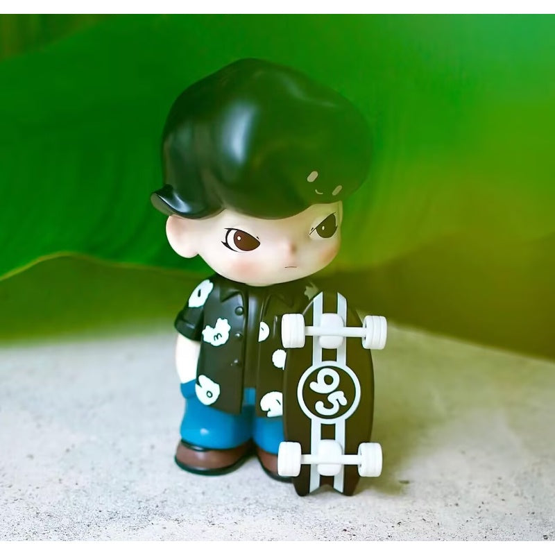 DIMOO Boy Easy Moment Limited Edition Collectible Figure - Perfect for Display, Gifts, and Anime Enthusiasts