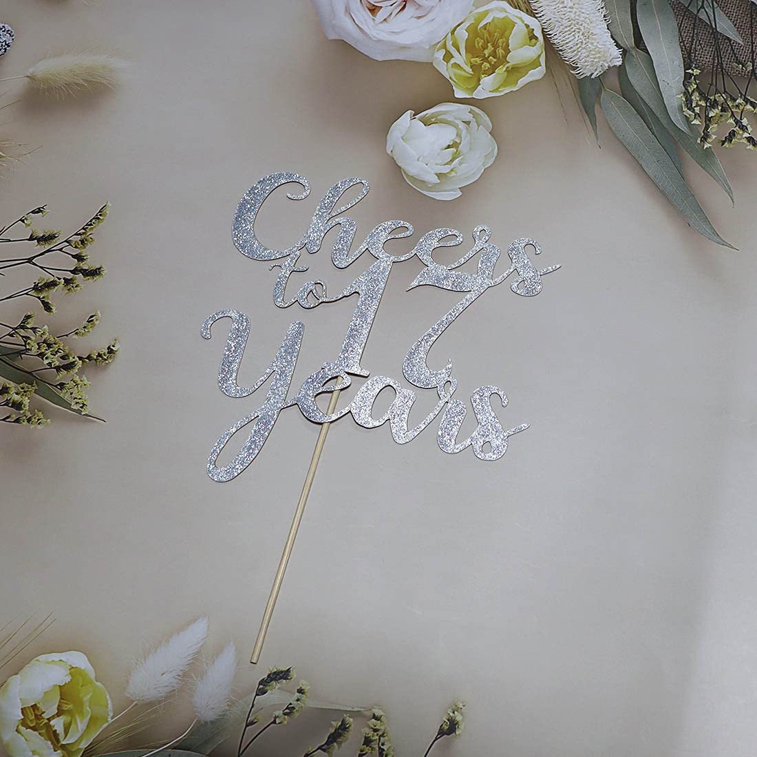 17th Birthday Cake Topper - Silver Glitter 'Cheers to 17 Years' Decor for Anniversary & Sweet 16 Parties | Perfect for Milestone Celebrations, Graduations & Special Occasions