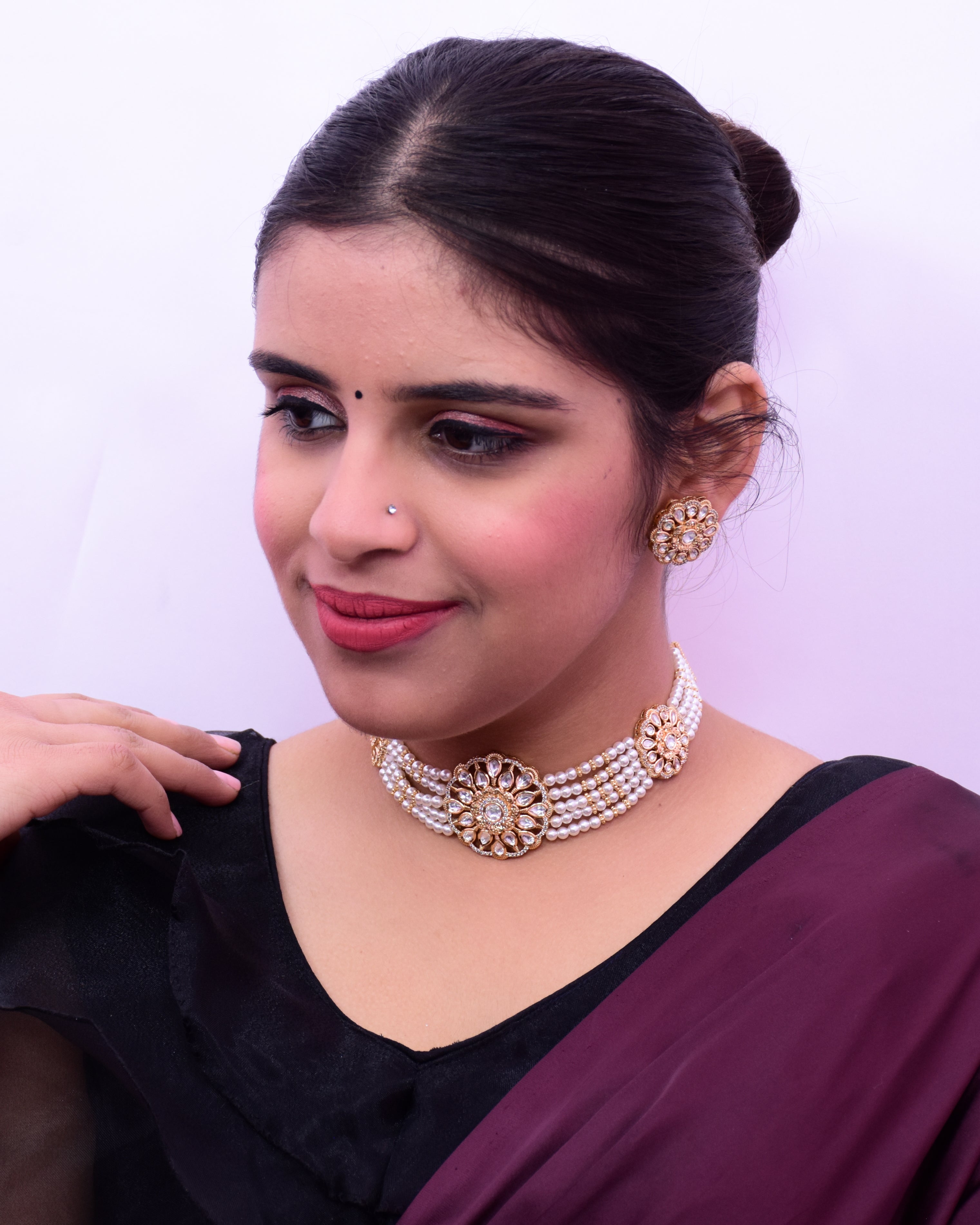 Elegant Gold Plated Royal Kundan Choker Necklace Set with Matching Earrings | Indian Bridal Jewelry for Weddings, Parties & Special Occasions