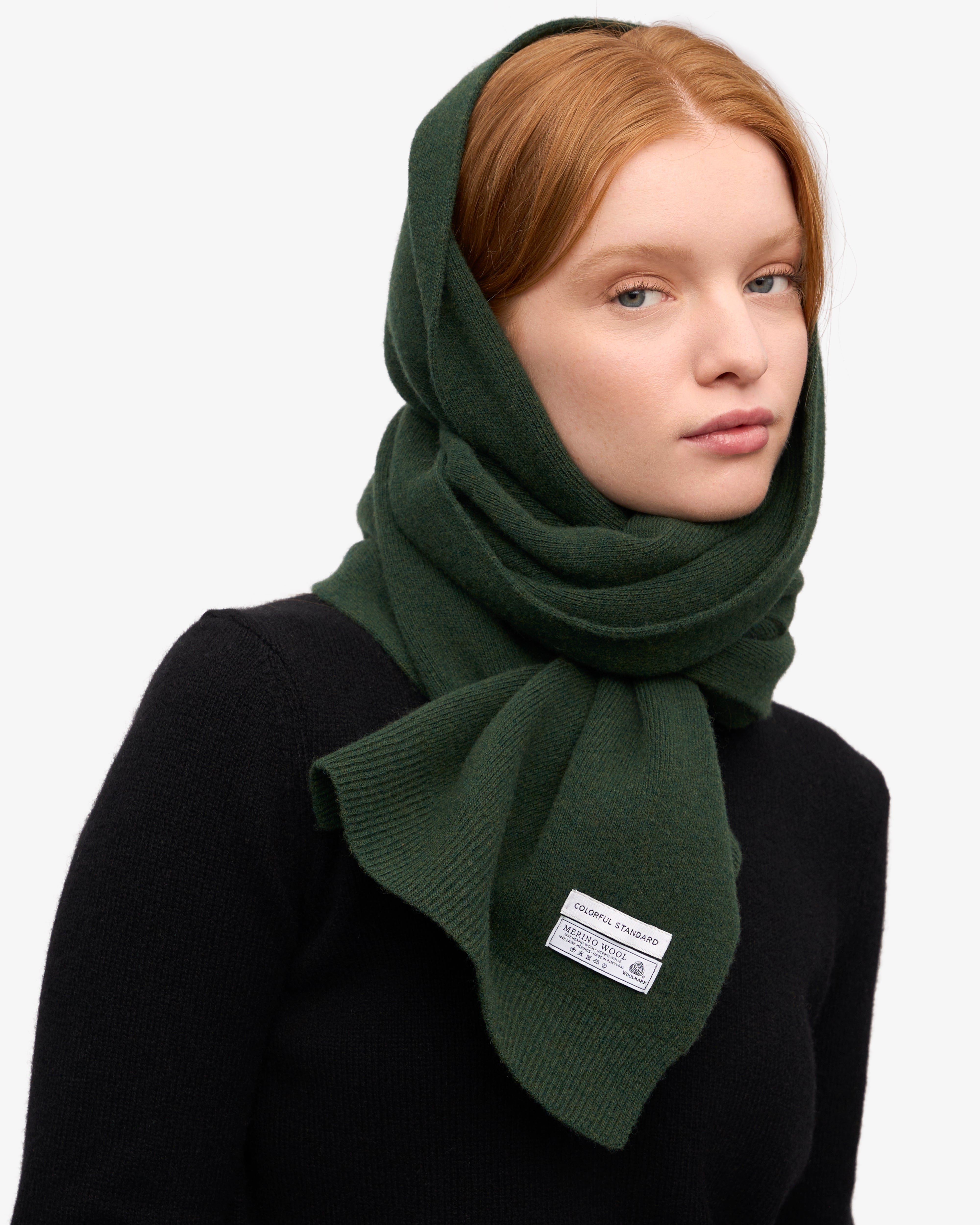 Premium Merino Wool Scarf for Women & Men - Soft & Warm Winter Accessory in Emerald Green - Perfect for Cold Weather, Outdoor Activities & Fashion Styling