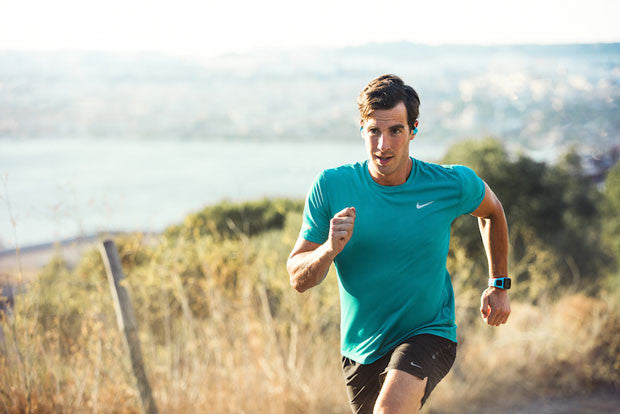 TomTom Runner Cardio GPS Sports Watch - Heart Rate Monitor, Distance Tracking & Waterproof Design for Running, Cycling & Outdoor Fitness Activities