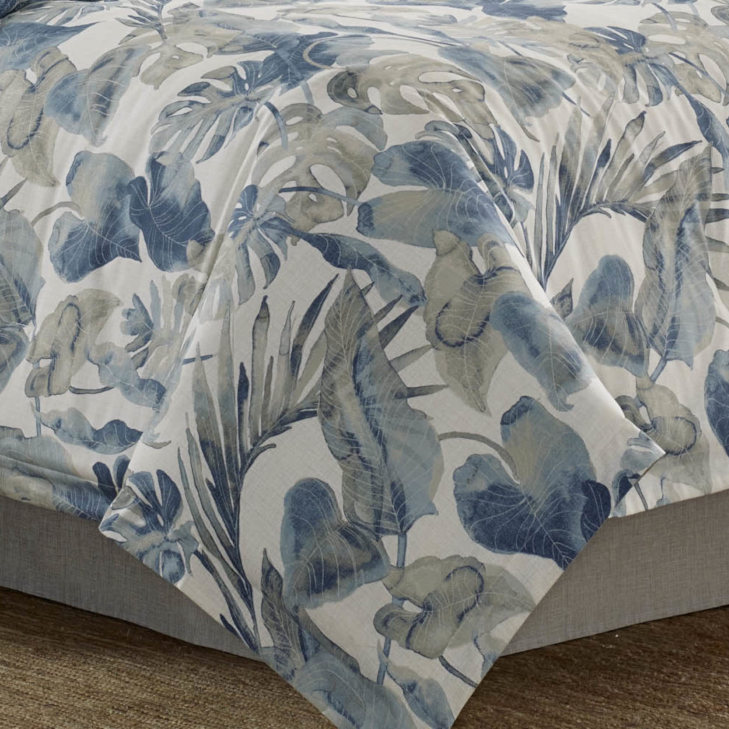 Tommy Bahama Queen Comforter Set - 100% Cotton Reversible Bedding with Matching Shams & Bedskirt | Ultra Soft Luxury Bedding for Master Bedroom (Raw Coast Blue, Queen Size) | Perfect for Coastal & Beach House Decor
