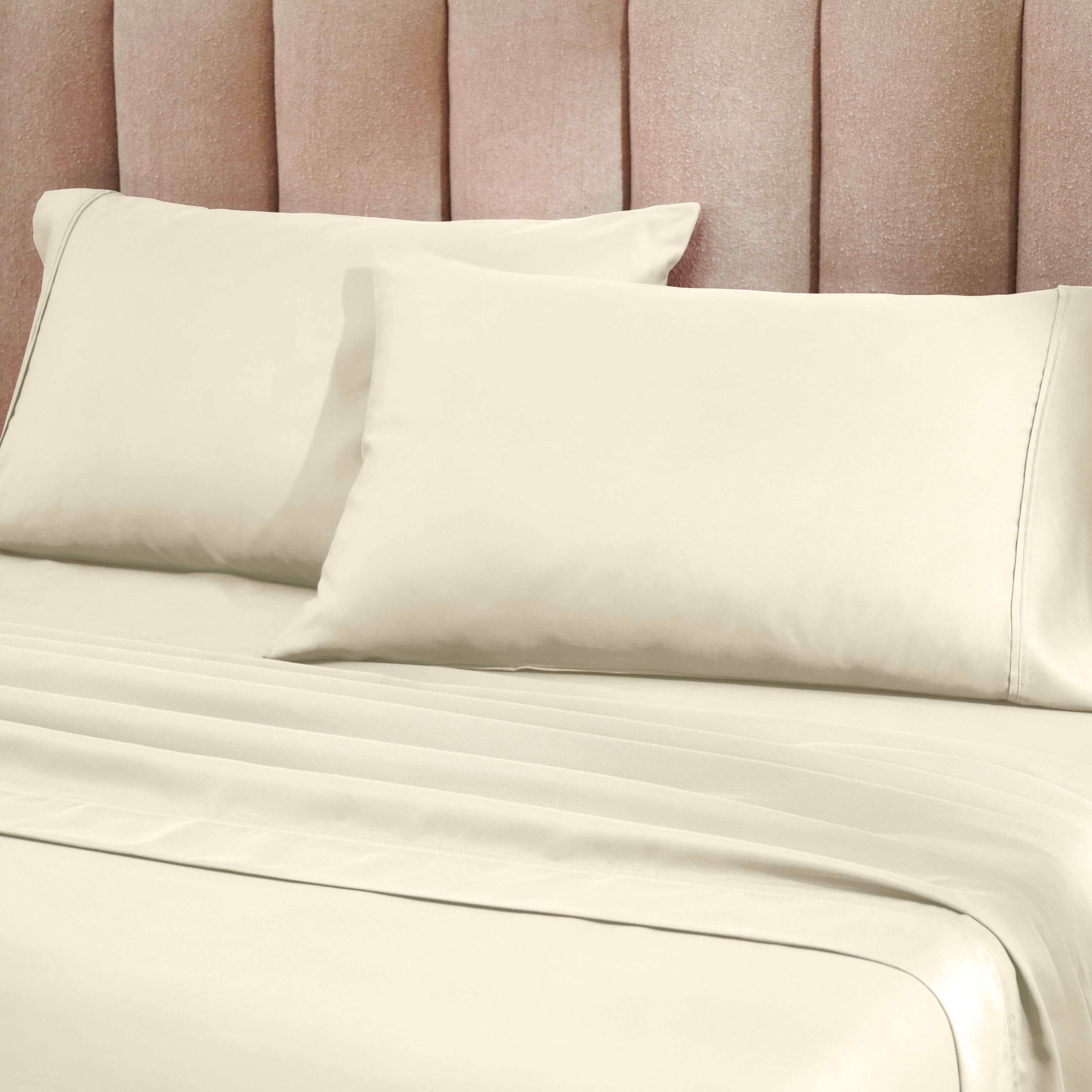 1200 Thread Count Cotton Rich Solid Deep Pocket Bed Sheet Set - Queen Size, Ultra Soft & Breathable - Perfect for Luxury Hotels, Guest Rooms & Master Bedrooms