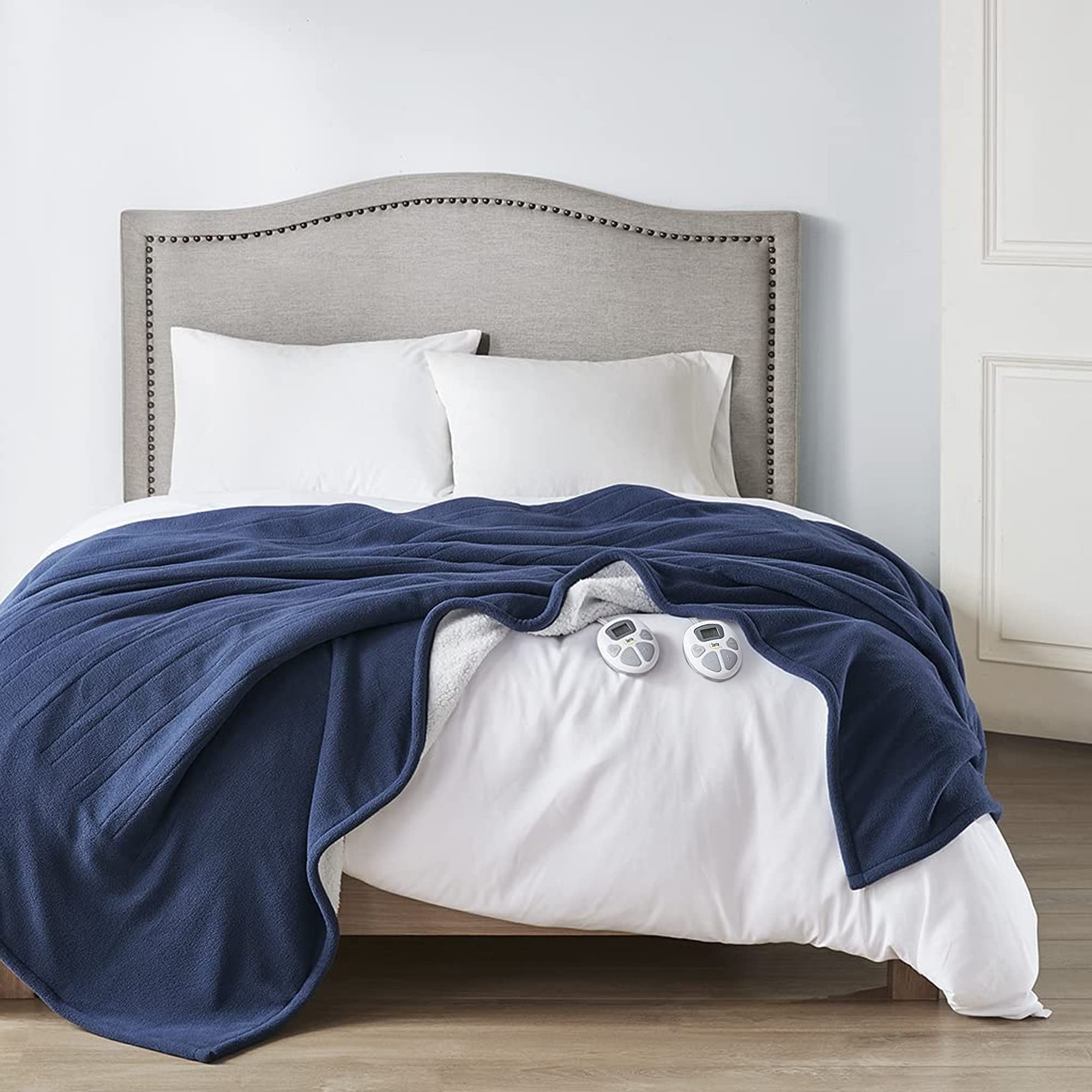 Serta Reversible Fleece to Sherpa Electric Blanket - Fast Heating with Auto Shut Off Timer & 10 Heat Settings - ETL Certified, Machine Washable Blue King Size (90
