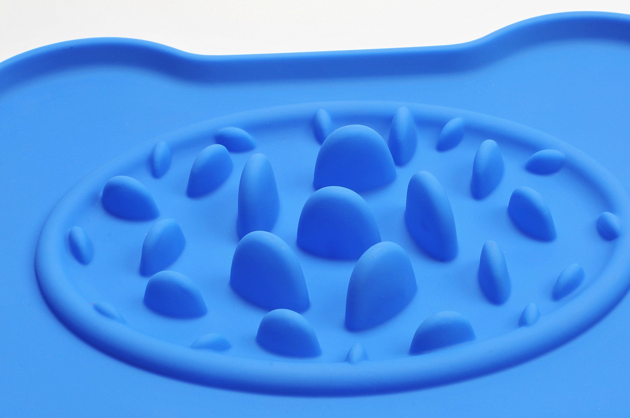 **Non-Slip Silicone Slow Feeder Dog Bowl - Anti-Choke Pet Food & Water Dish - BPA-Free, Durable & Easy Clean - Perfect for Fast Eaters & Mealtime Enrichment (Blue)**