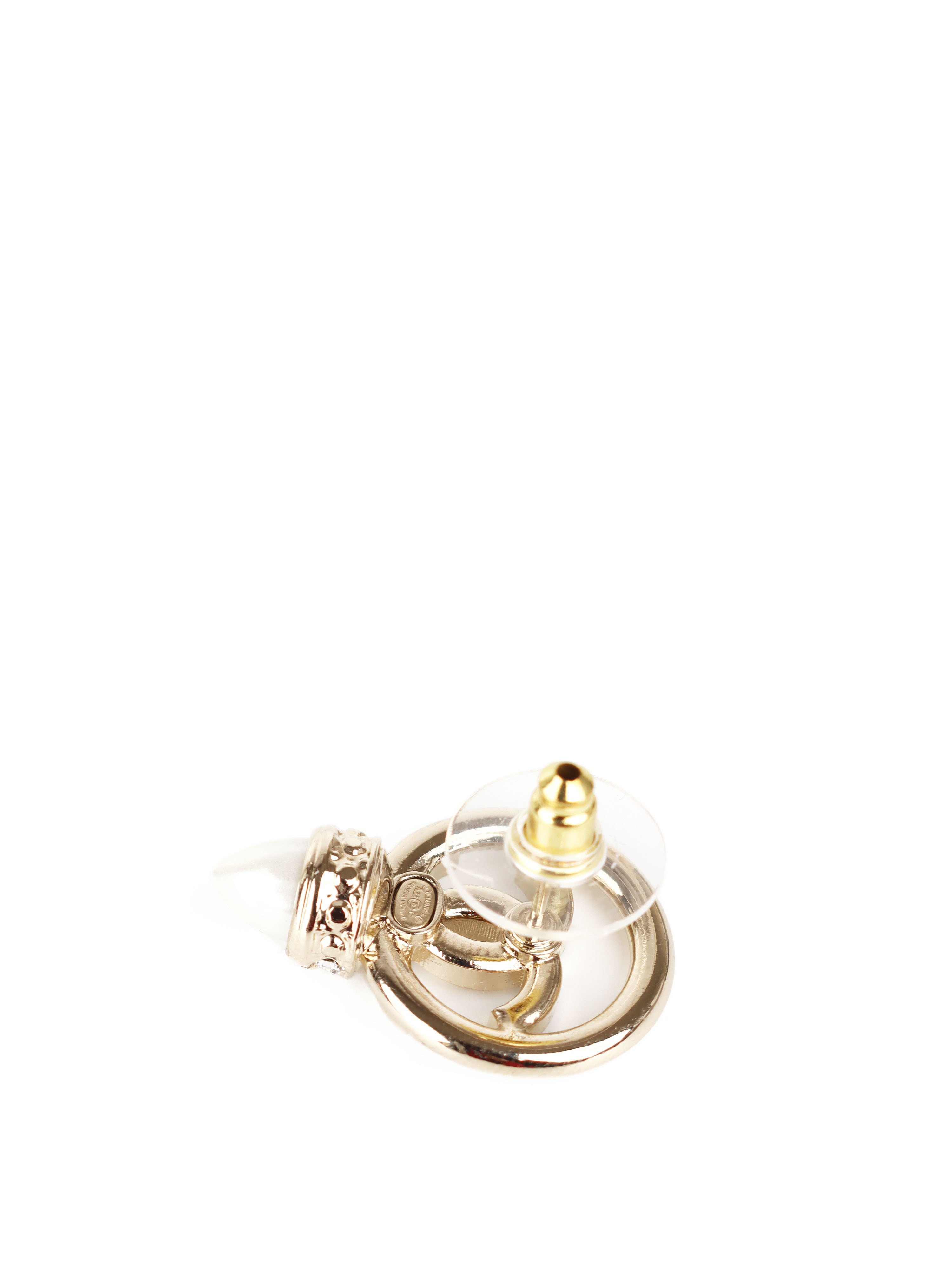 Chanel 22 Gold CC Circle Pearl Earrings - Luxury Fashion Jewelry for Women | Elegant Pearl Stud Earrings for Parties, Weddings & Special Occasions