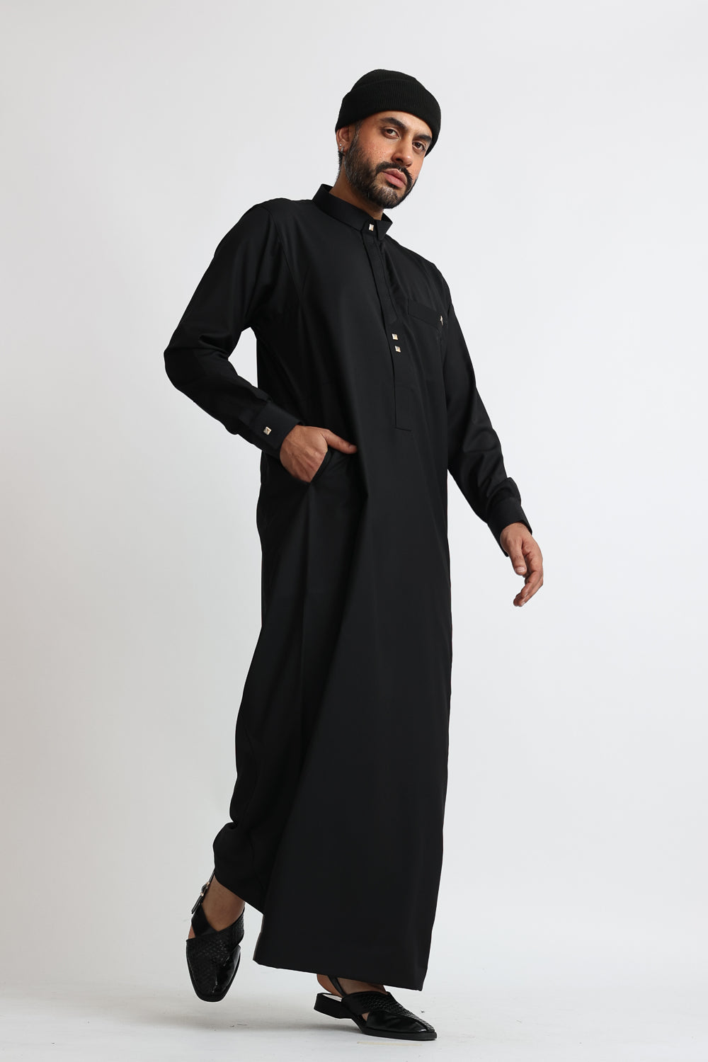J129 Chaos Black Collar Thobe for Men - Premium Islamic Robe & Traditional Arabic Dress - Perfect for Eid, Prayer, and Special Occasions