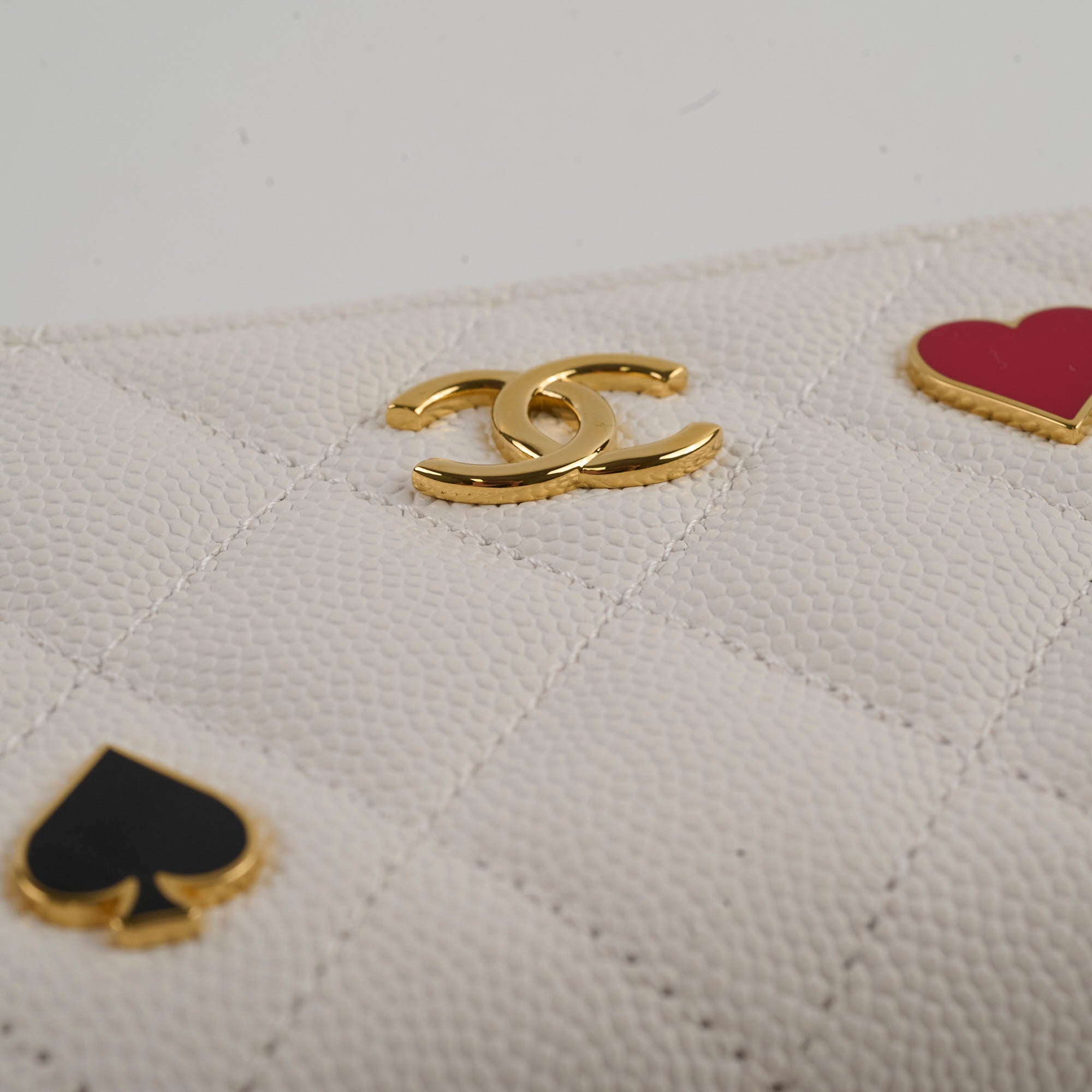 Chanel Caviar Enamel Coco Casino Zippy Card Holder in White | Luxury Leather Wallet for Credit Cards & Cash | Perfect for Everyday Use, Travel & Gifting
