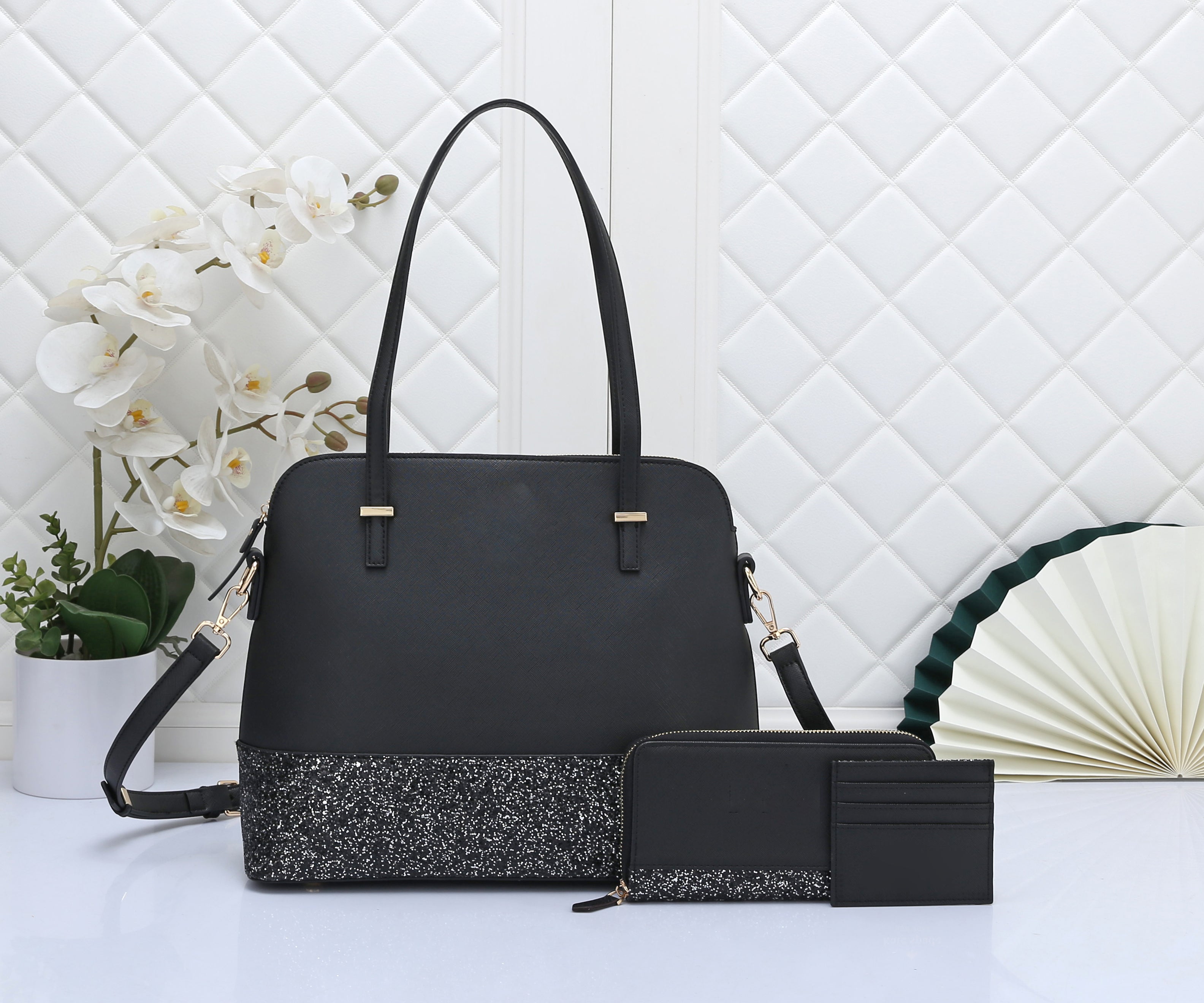 Stylish Shell Bag 3-Piece Set for Women - Trendy Beach Tote, Crossbody & Clutch - Perfect for Vacation, Travel & Summer Outfits