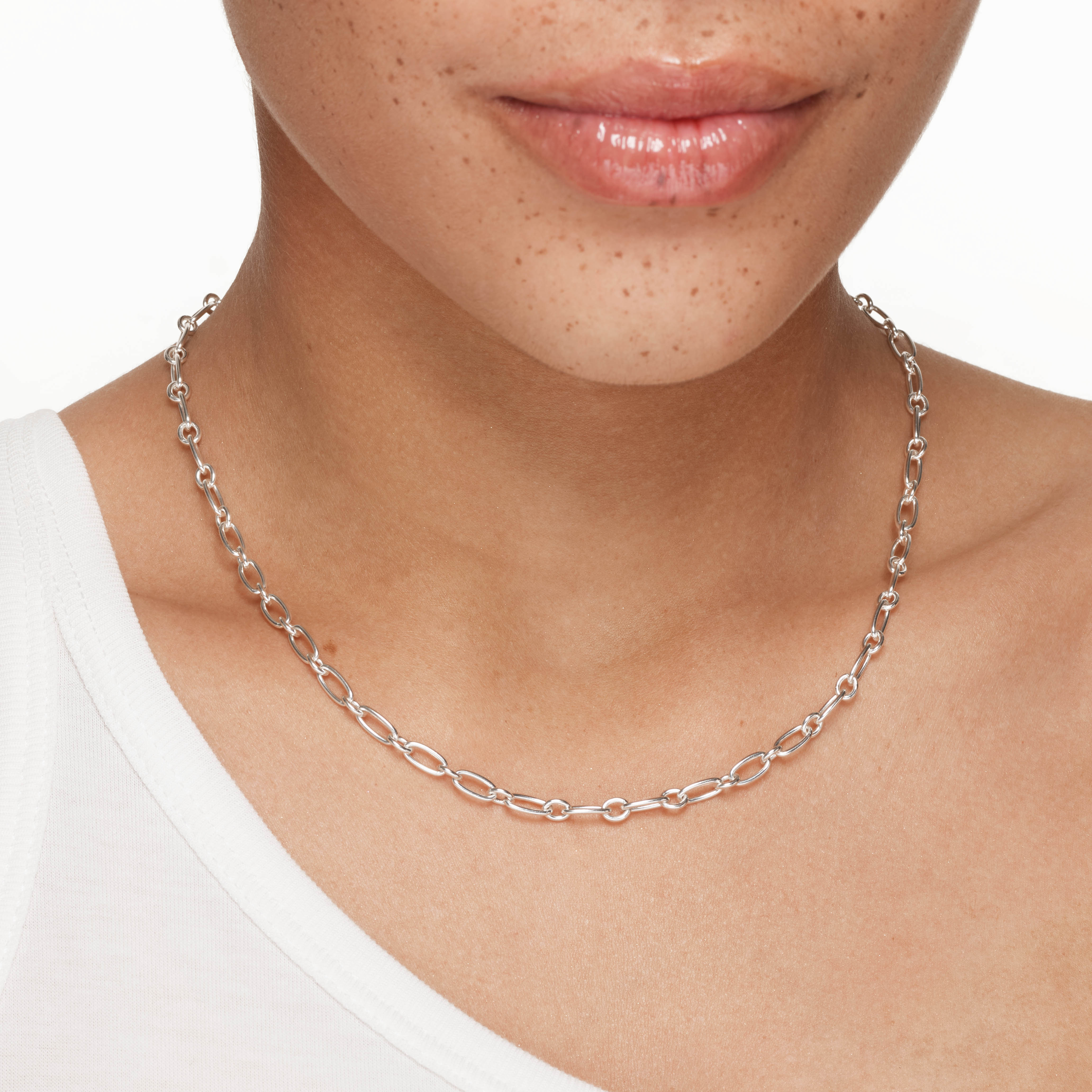 Silver Alternating Paperclip Chain Necklace - Trendy Layered Jewelry for Women, Perfect for Everyday Wear & Gift Giving