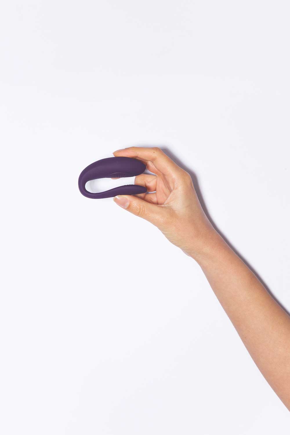CHORUS Couples Vibrator - Dual Stimulation Massager for Her & Him - Waterproof & Rechargeable Adult Toy for Enhanced Intimacy - Perfect for Date Nights & Romantic Getaways