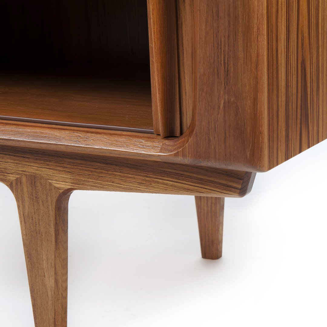 BPS142 Modern Sideboard Cabinet - Stylish Storage for Dining Room, Living Room & Entryway | Durable Wooden Buffet Console with Ample Storage Space
