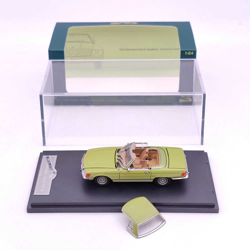 1:64 Mercedes Benz 450 SL Roadster Diecast Model Car - 1973 European & American Version - Limited Edition Collectible Toy for Adults - Perfect for Display, Gifts, and Car Enthusiast Collections