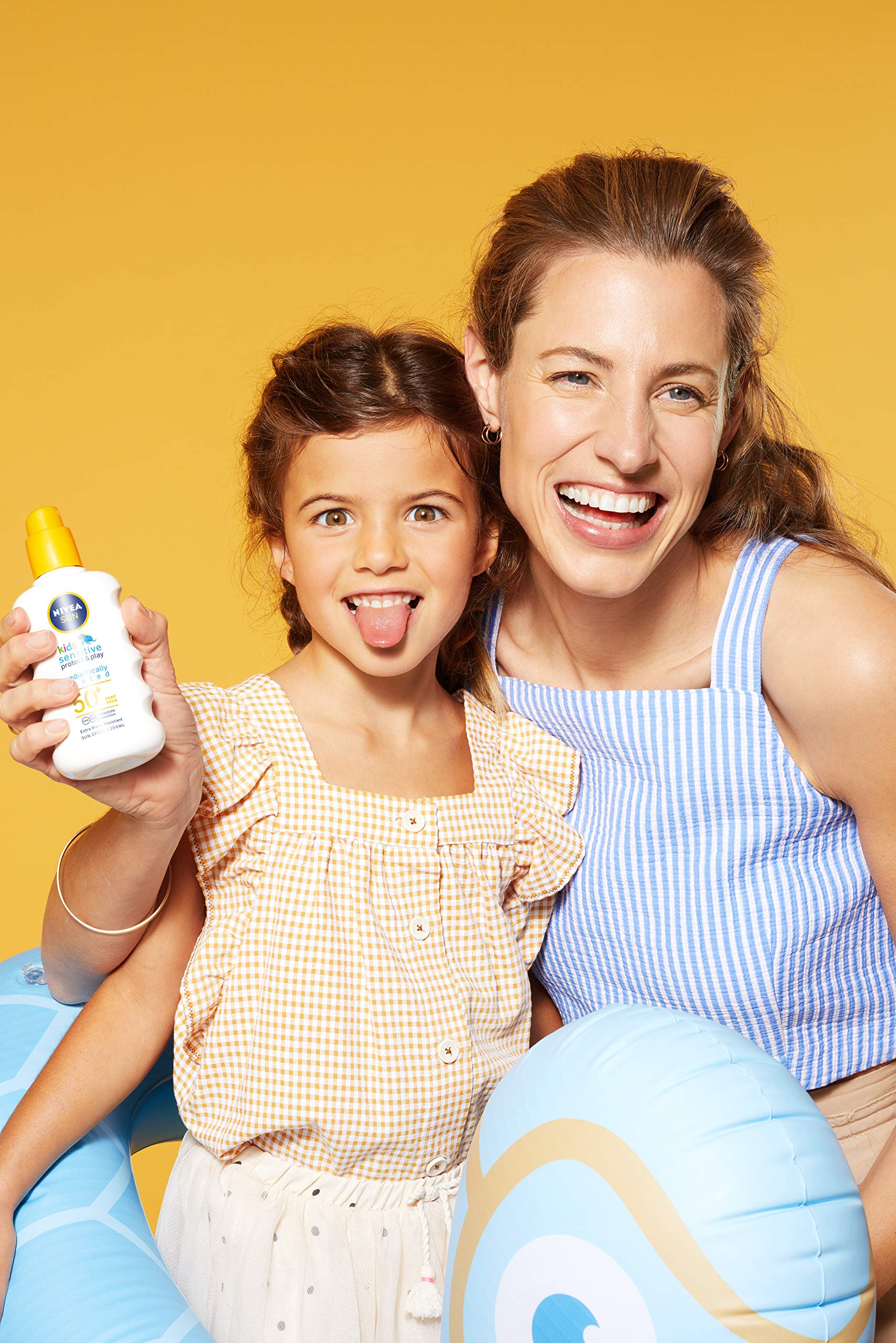 NIVEA SUN Kids Sensitive Protection & Care Sun Spray SPF 50+ (200ml + Travel Size 50ml) - Waterproof Sunscreen for Sensitive Children's Skin - Perfect for Beach, Pool & Outdoor Activities