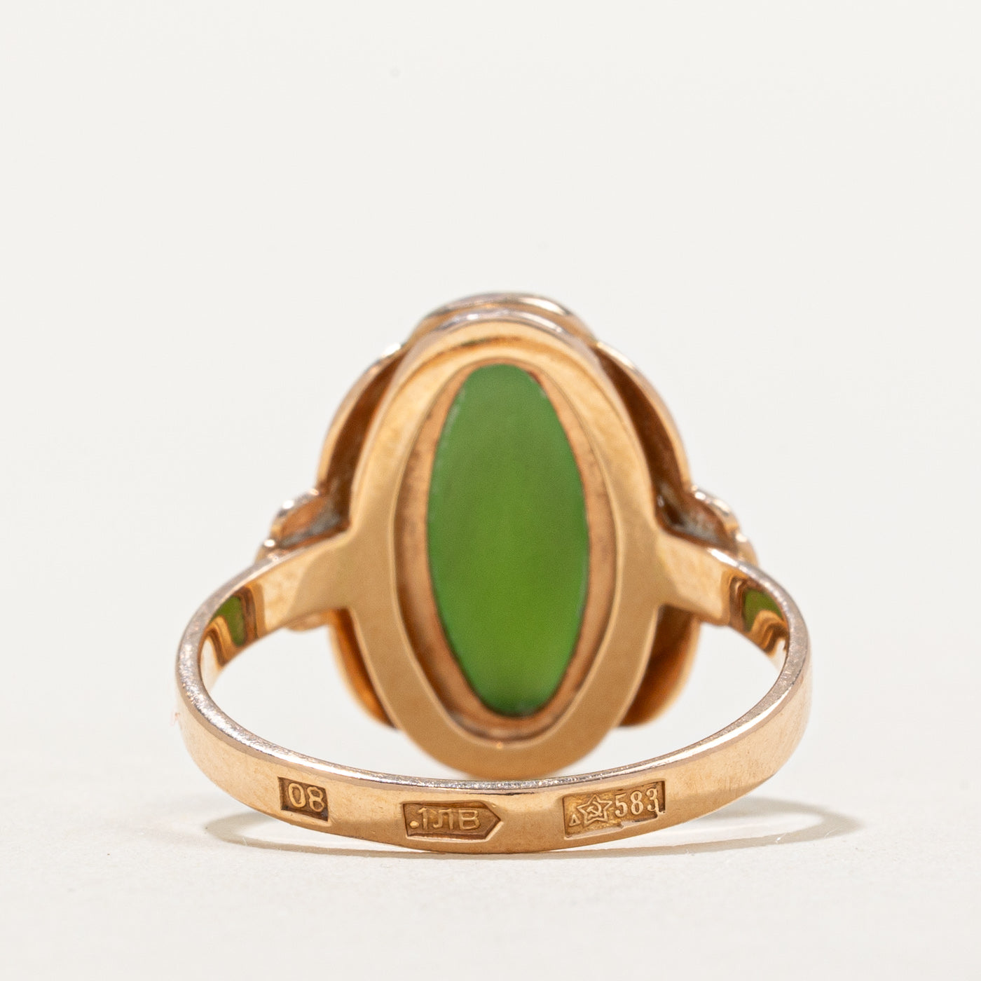 Natural Nephrite Jade Ring for Women | 2.50 Carat Genuine Jade Stone | Size 6.25 | Elegant Green Gemstone Jewelry for Everyday Wear, Gift Giving & Special Occasions