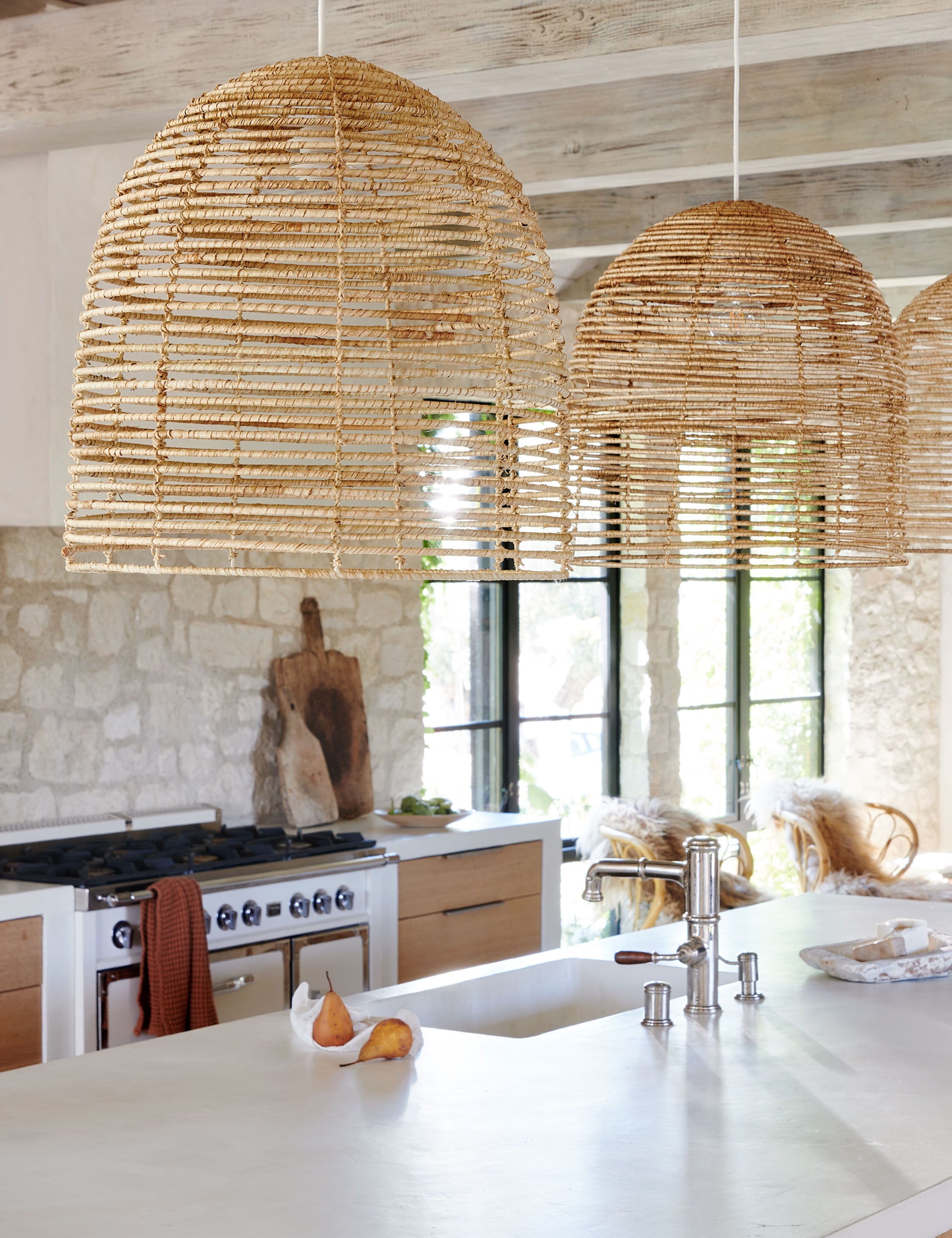 Modern Beehive Pendant Light - Handmade Rattan Hanging Lamp for Kitchen Island, Dining Room & Bedroom - Boho Farmhouse Ceiling Lighting Fixture