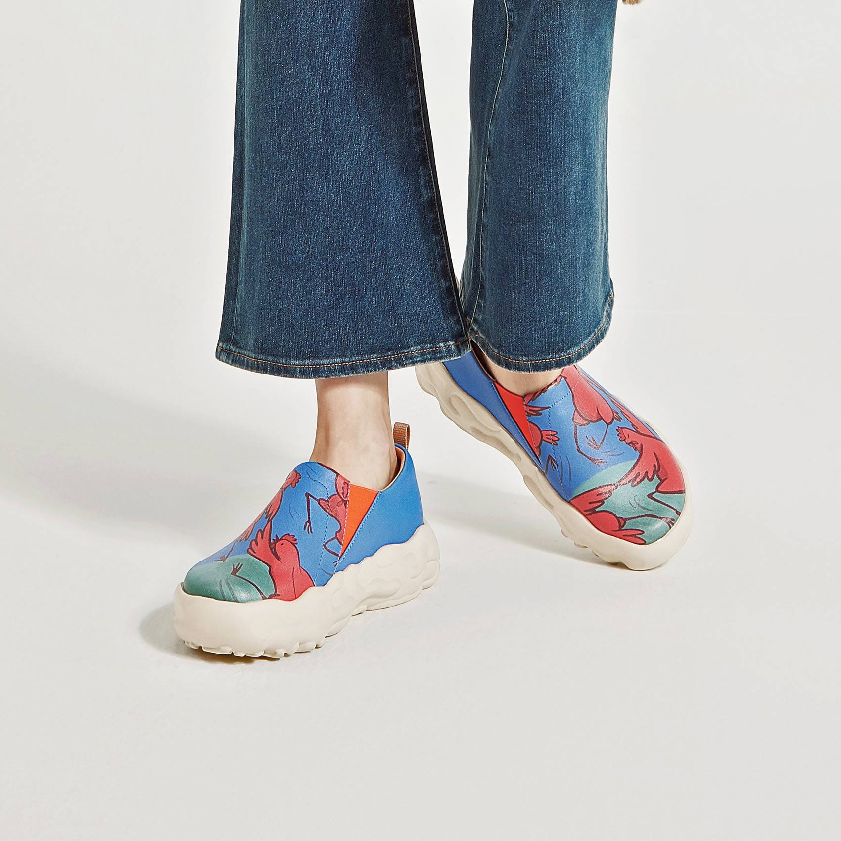 Hen Pop 4 Toledo XIII Women's Shoes - Stylish & Comfortable Sneakers for Running, Walking & Casual Wear