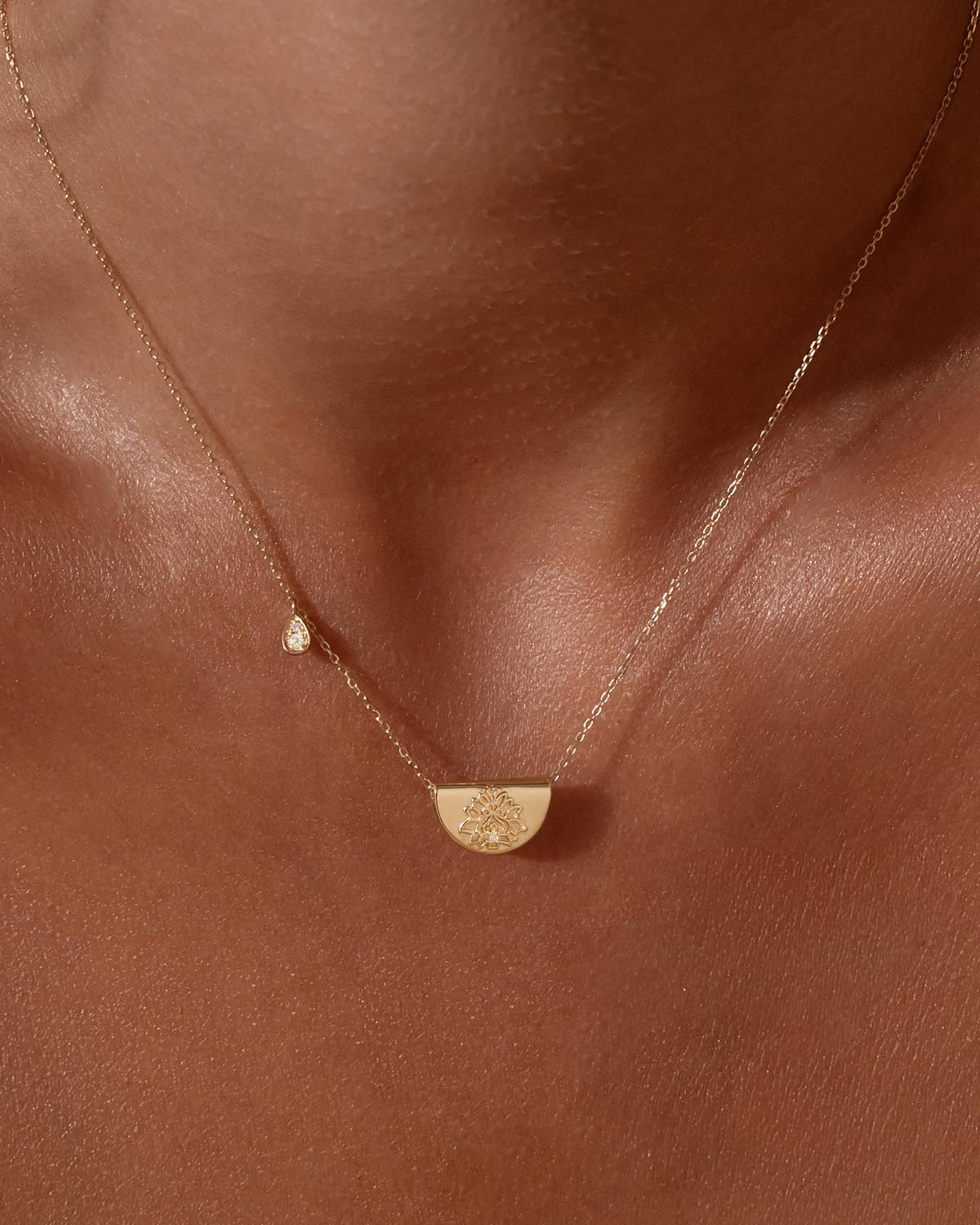 14K Solid Gold Lotus Birthstone Diamond Necklace with June Moonstone - Elegant Jewelry Gift for Women, Perfect for Birthdays, Anniversaries & Special Occasions