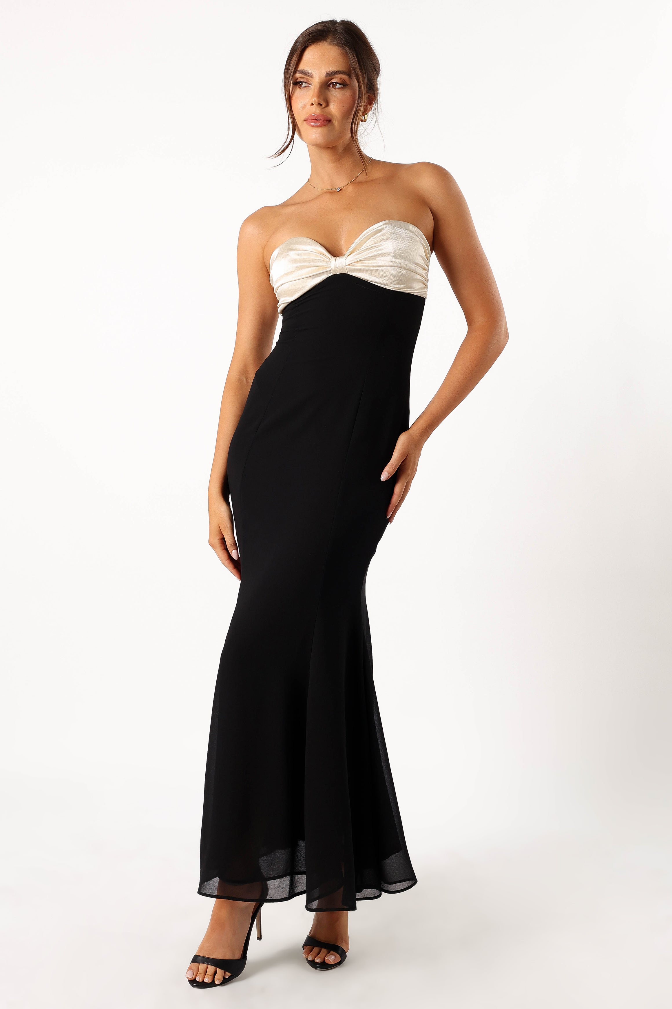 Elegant Strapless Maxi Dress for Women - Black Floor-Length Formal Gown for Weddings, Parties & Evening Events