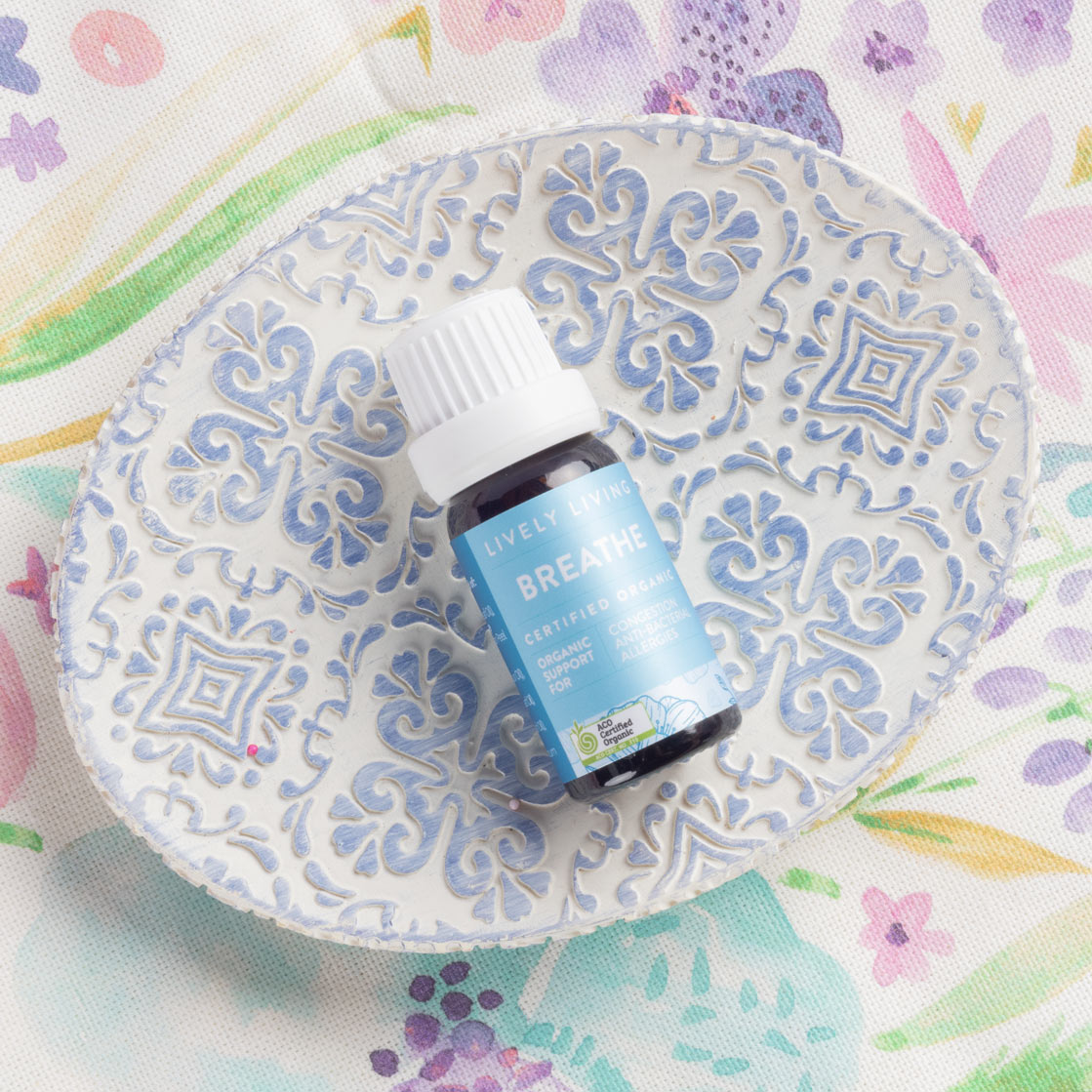 Loving Life Essential Oil Gift Set - 100% Pure Aromatherapy Oils for Relaxation, Stress Relief & Home Diffuser - Perfect for Spa, Yoga & Meditation
