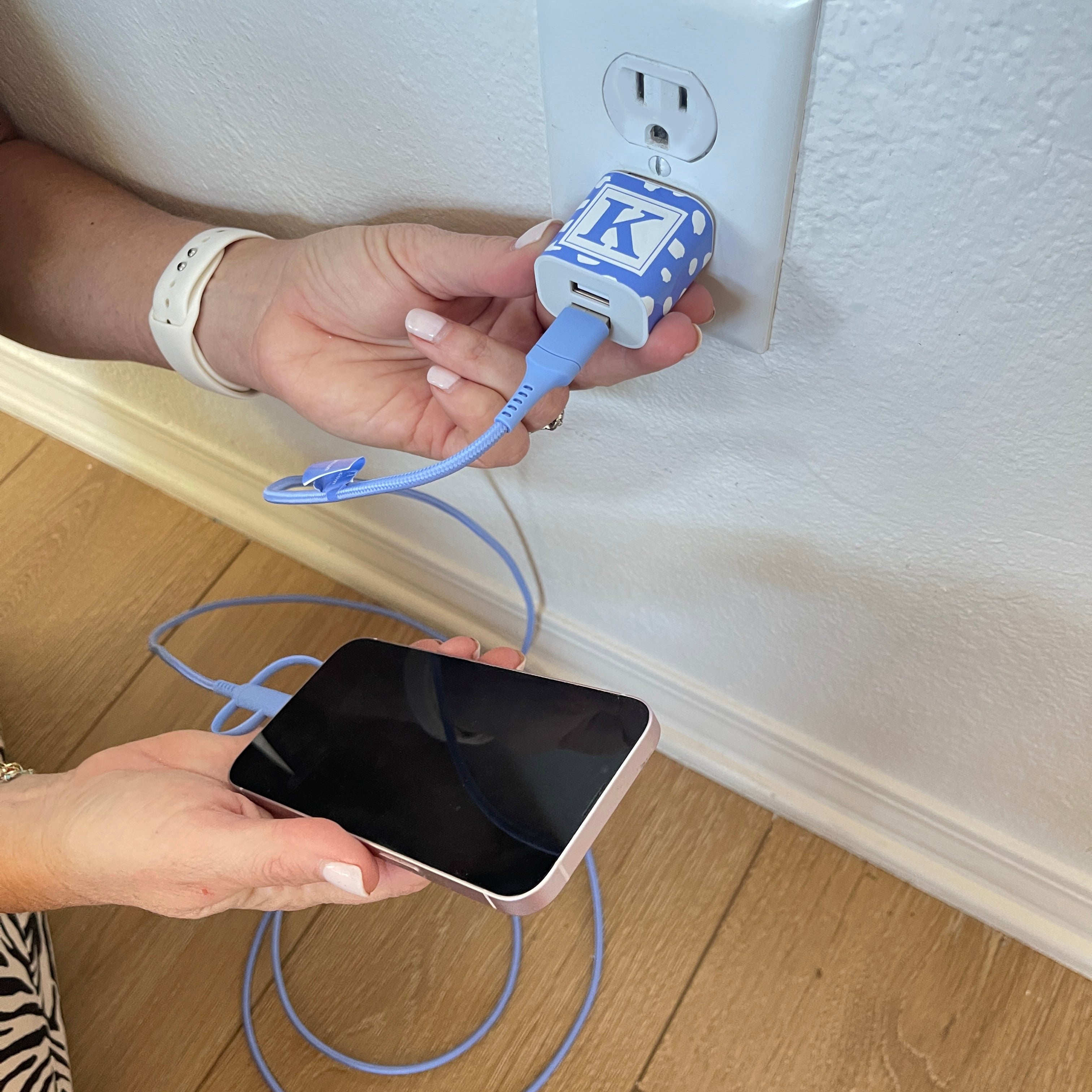Hearts of Mine Wireless Phone Charger Gift Set - Fast Charging Pad for iPhone & Android - Perfect for Valentine's Day, Anniversary & Birthday Gifts