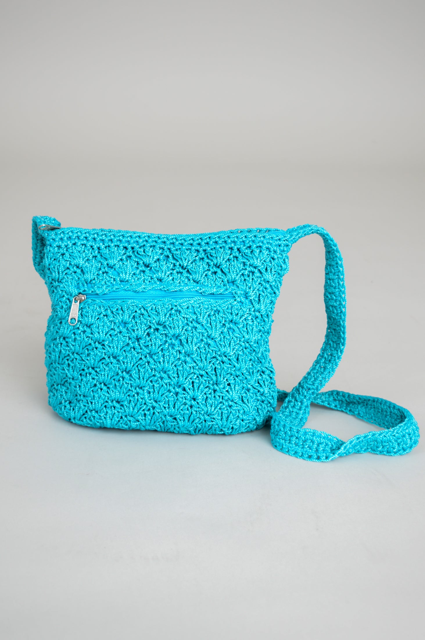 Handmade Crochet Tote Bag in Turquoise - Boho Chic Beach Bag for Women, Perfect for Shopping, Picnics & Summer Outings