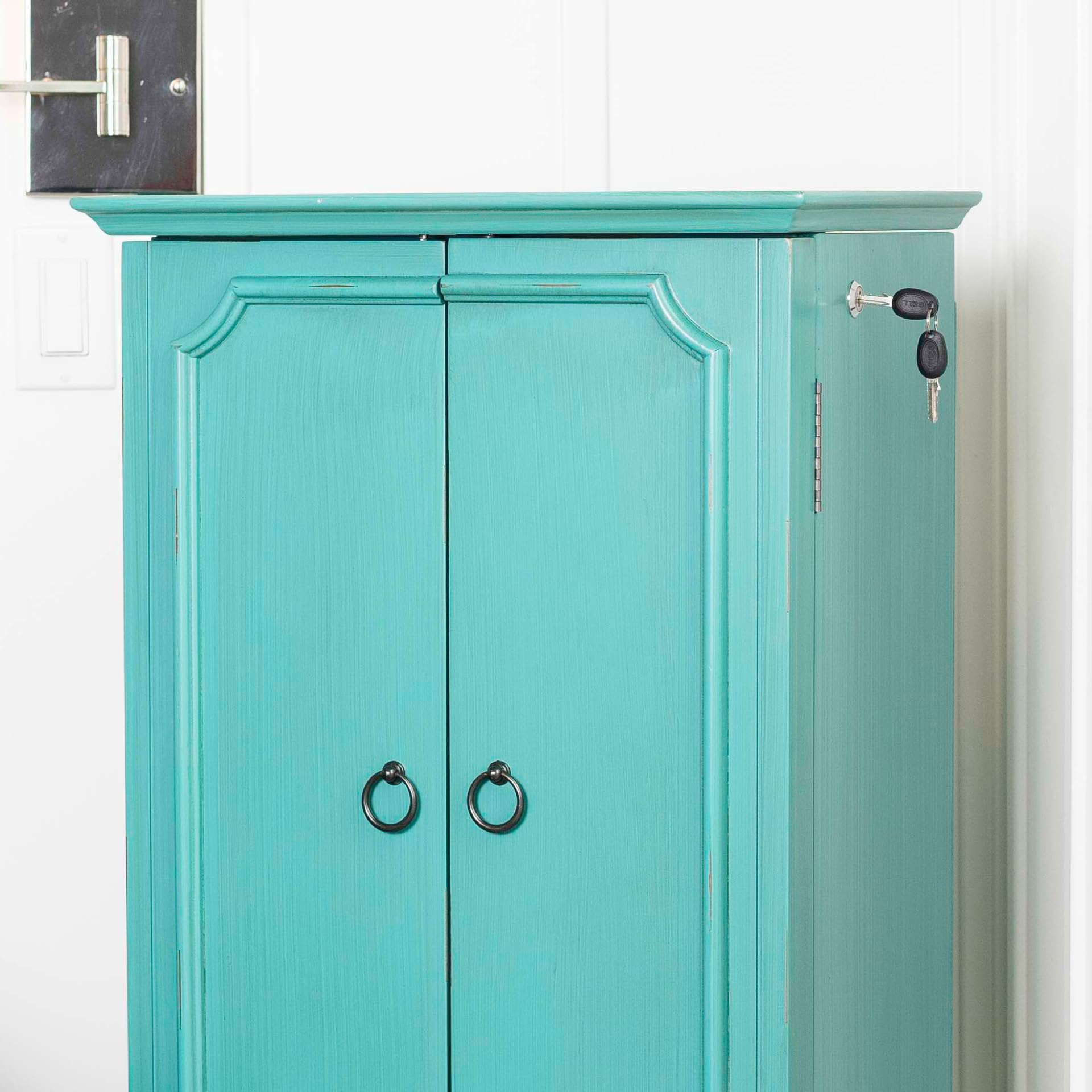 Carson Fully Locking Jewelry Armoire with Mirror - Large Turquoise Jewelry Storage Organizer for Necklaces, Rings & Earrings | Perfect for Bedroom, Closet & Travel