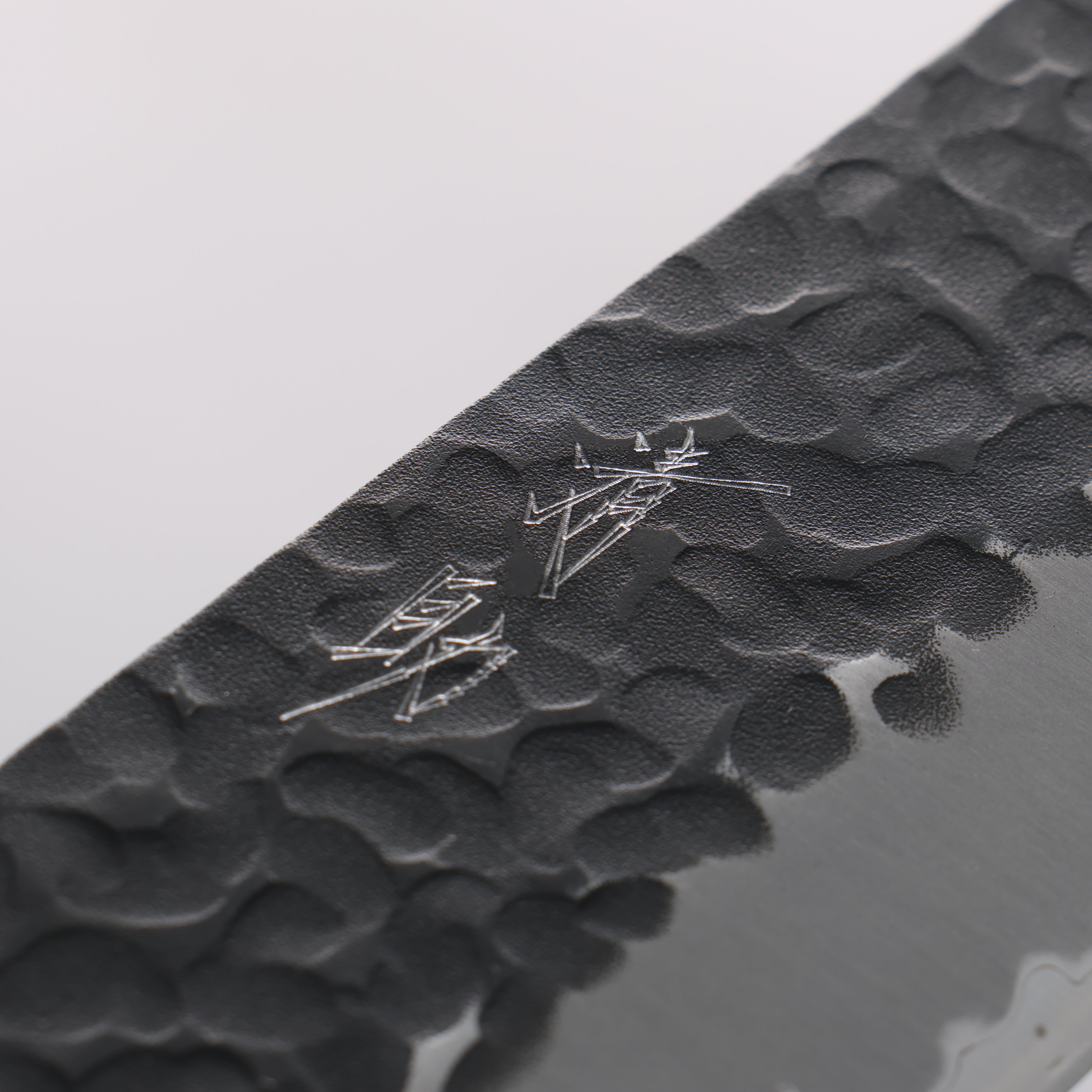 Seisuke Kurobeni Blue Super Hammered Kurouchi Gyuto 240mm Japanese Chef Knife with Red Pakka Wood Handle - Perfect for Sushi, Sashimi & Meat Cutting